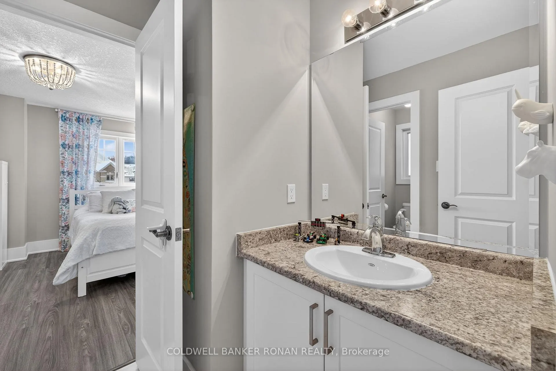 Photo 27 of 84 Holt Drive, New Tecumseth, Alliston — HOMEH