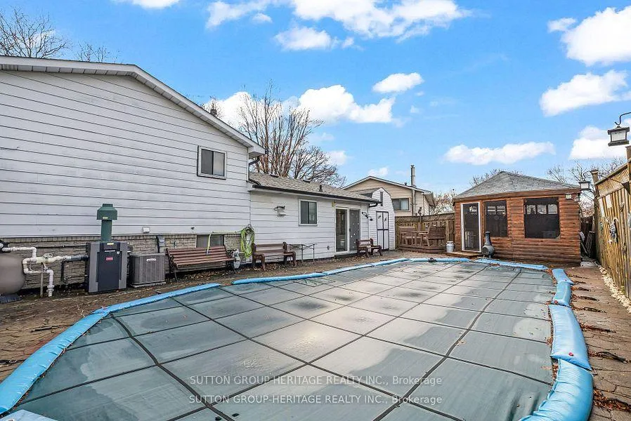 Photo 34 of 998 Cardinal Court, Oshawa, Eastdale — HOMEH