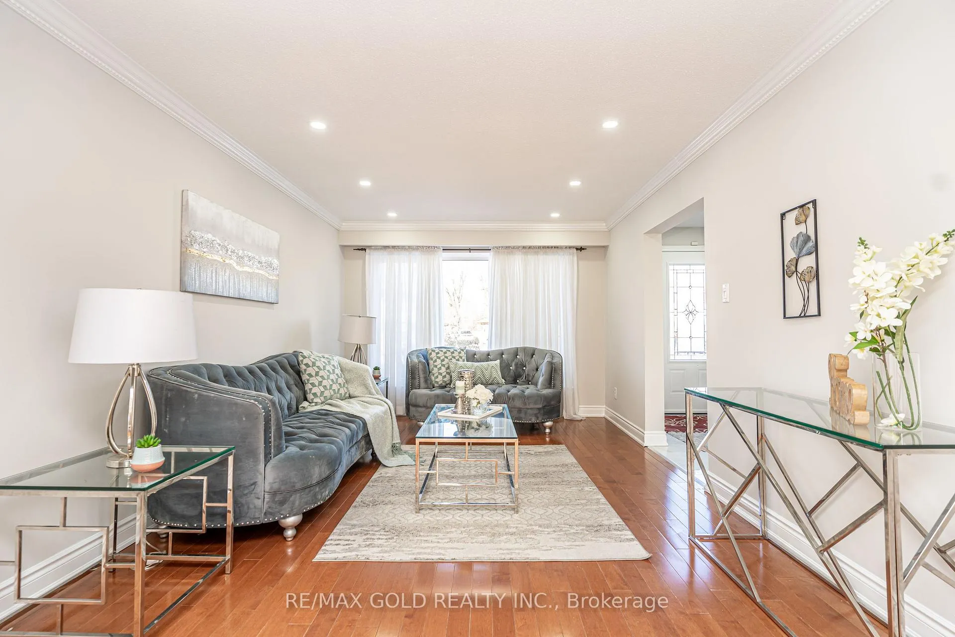 Photo 7 of 9 Dalton Place, Brampton, Southgate — HOMEH