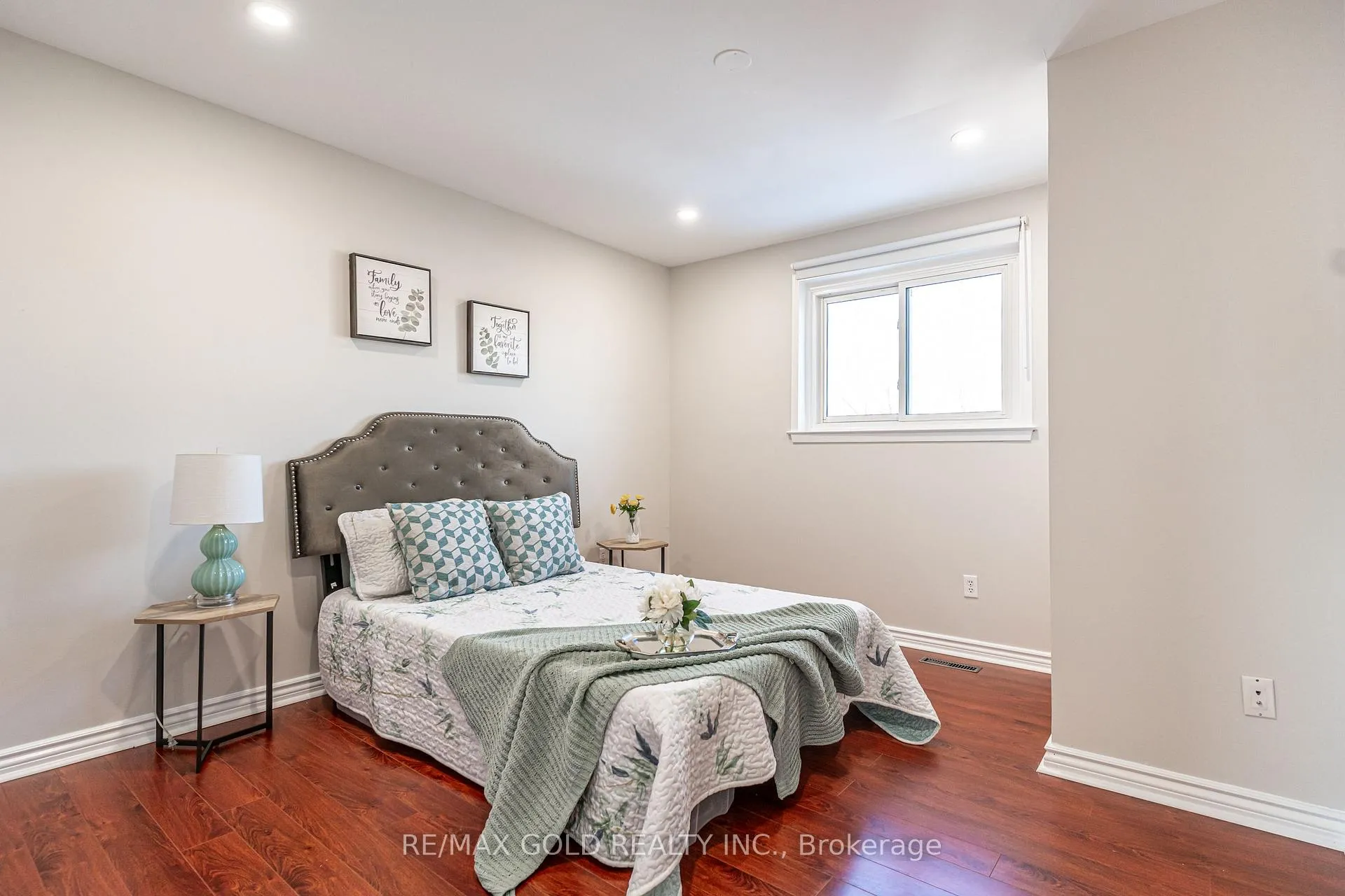 Photo 18 of 9 Dalton Place, Brampton, Southgate — HOMEH