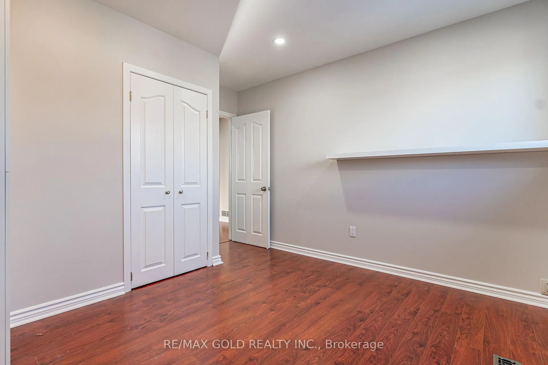 Photo 26 of 9 Dalton Place, Brampton, Southgate — HOMEH