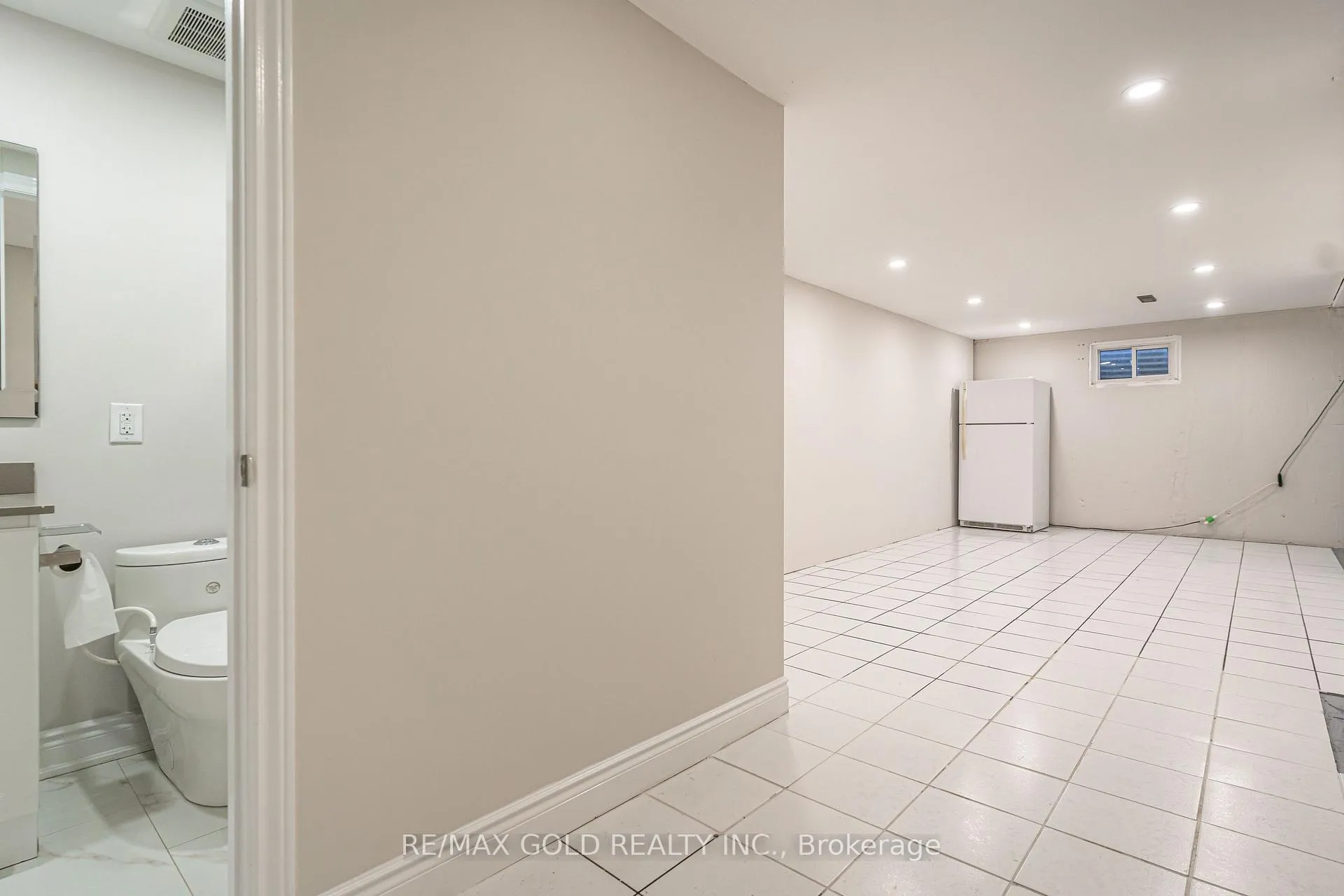 Photo 29 of 9 Dalton Place, Brampton, Southgate — HOMEH