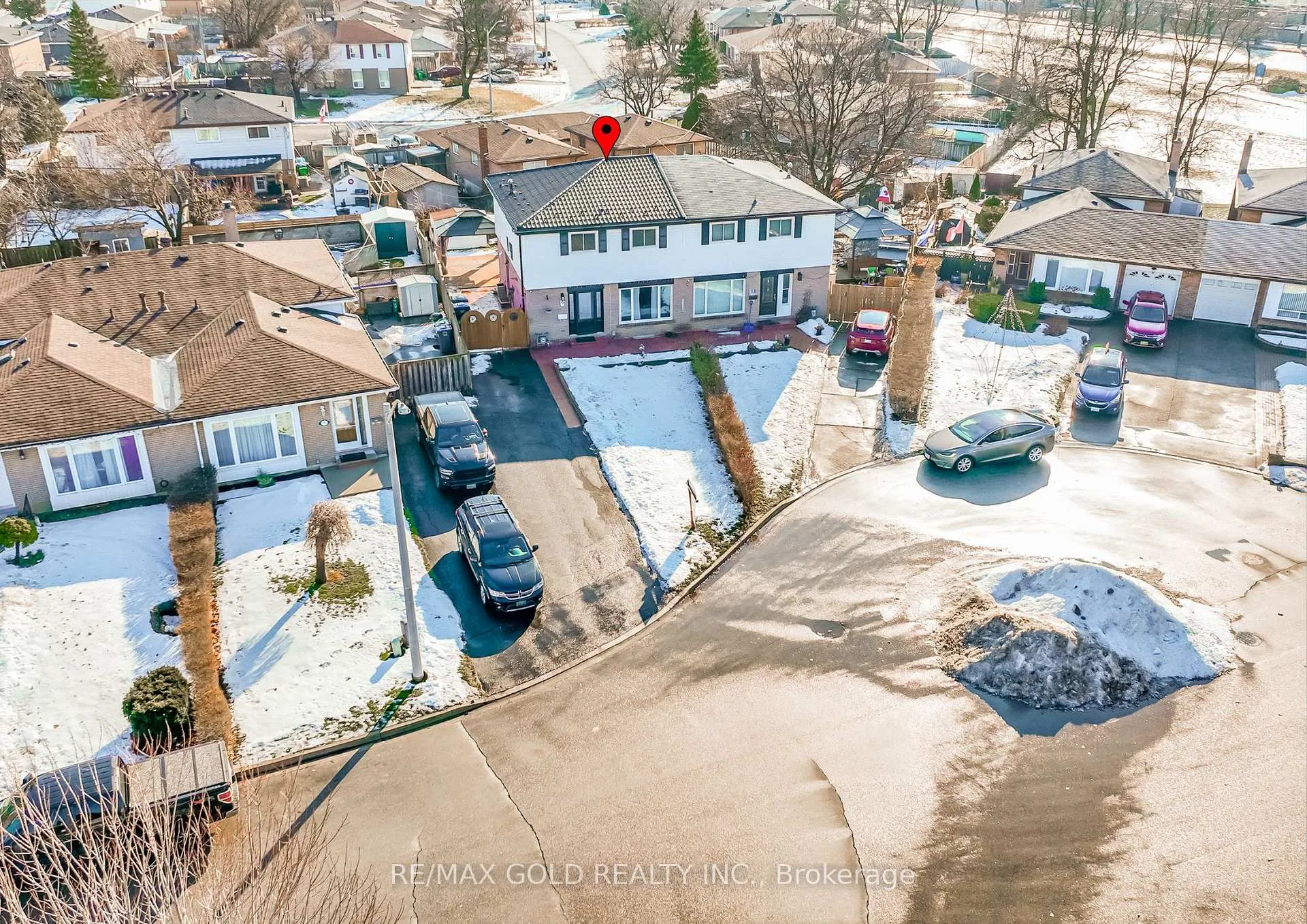 Photo 41 of 9 Dalton Place, Brampton, Southgate — HOMEH