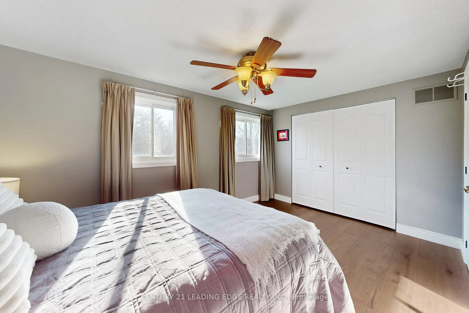 Photo 15 of 49 Madsen Crescent, Markham, Markville — HOMEH