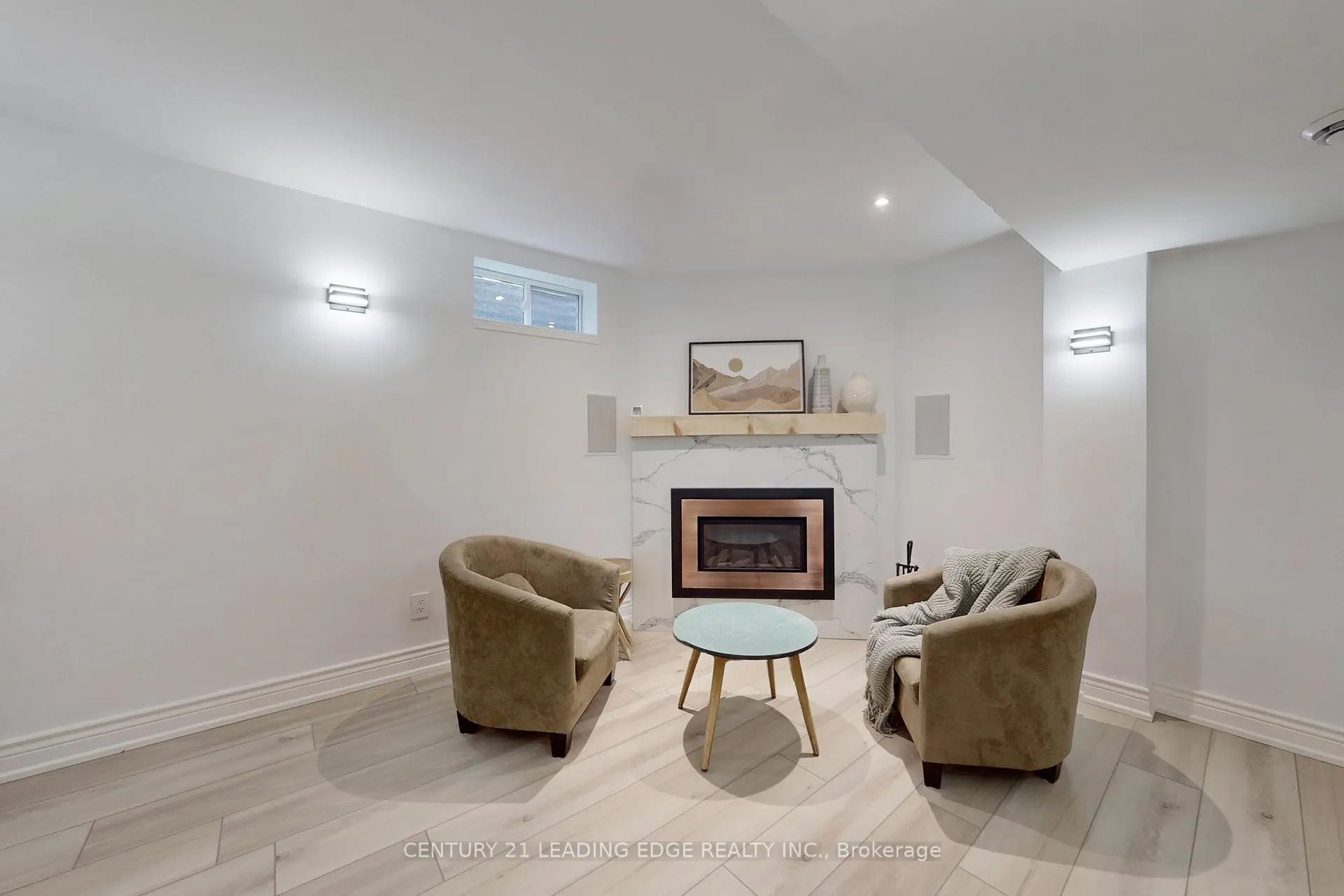 Photo 21 of 49 Madsen Crescent, Markham, Markville — HOMEH
