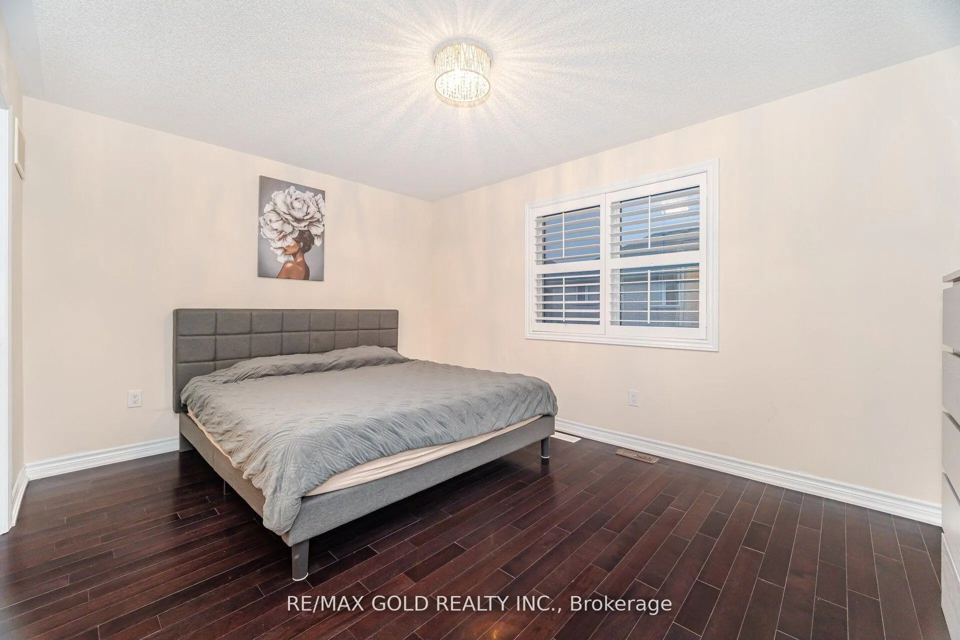 Photo 16 of 32 Daden Oaks Drive, Brampton, Bram East — HOMEH