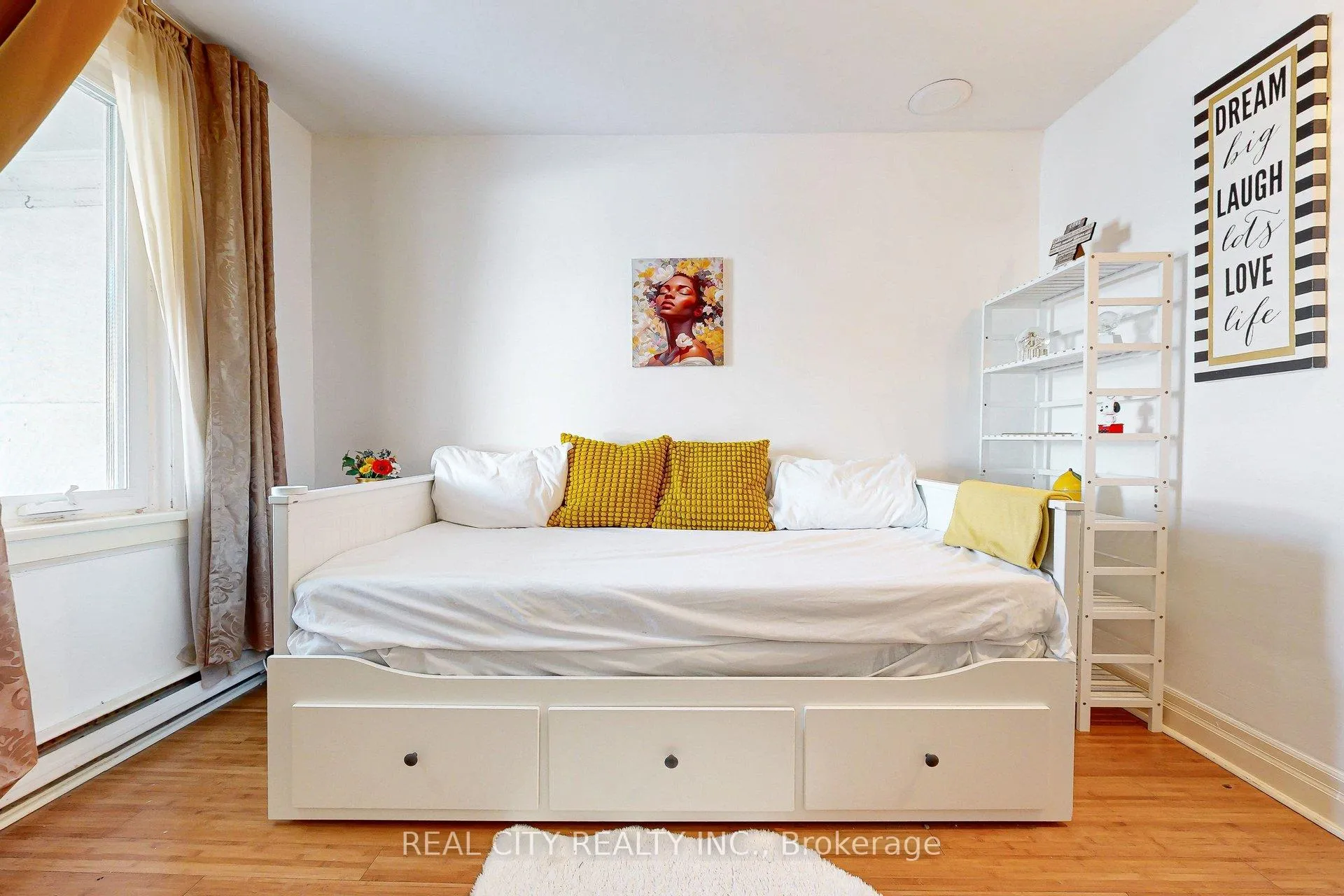 Photo 6 of 163 Olive Avenue, Oshawa, Central — HOMEH