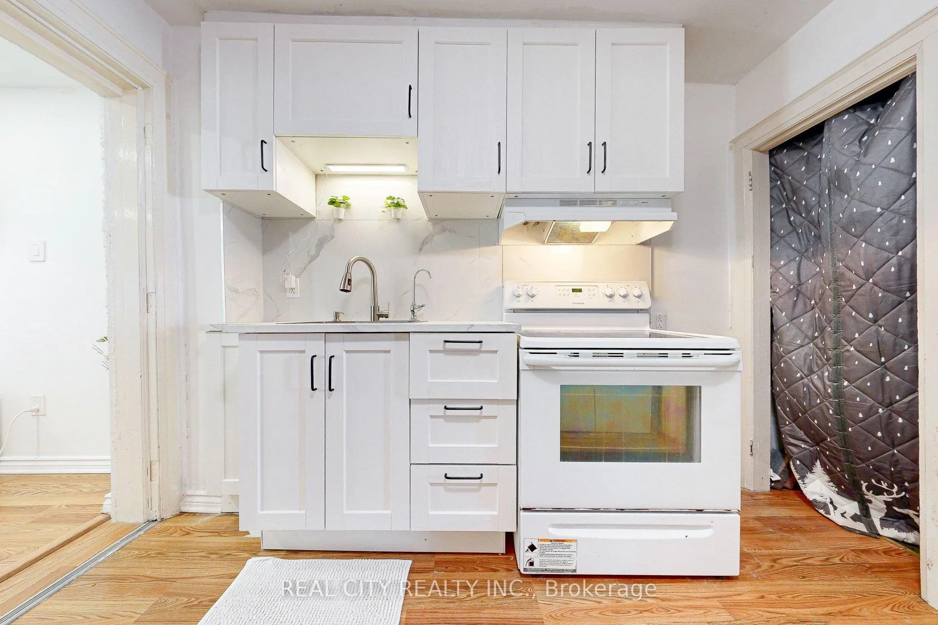 Photo 12 of 163 Olive Avenue, Oshawa, Central — HOMEH