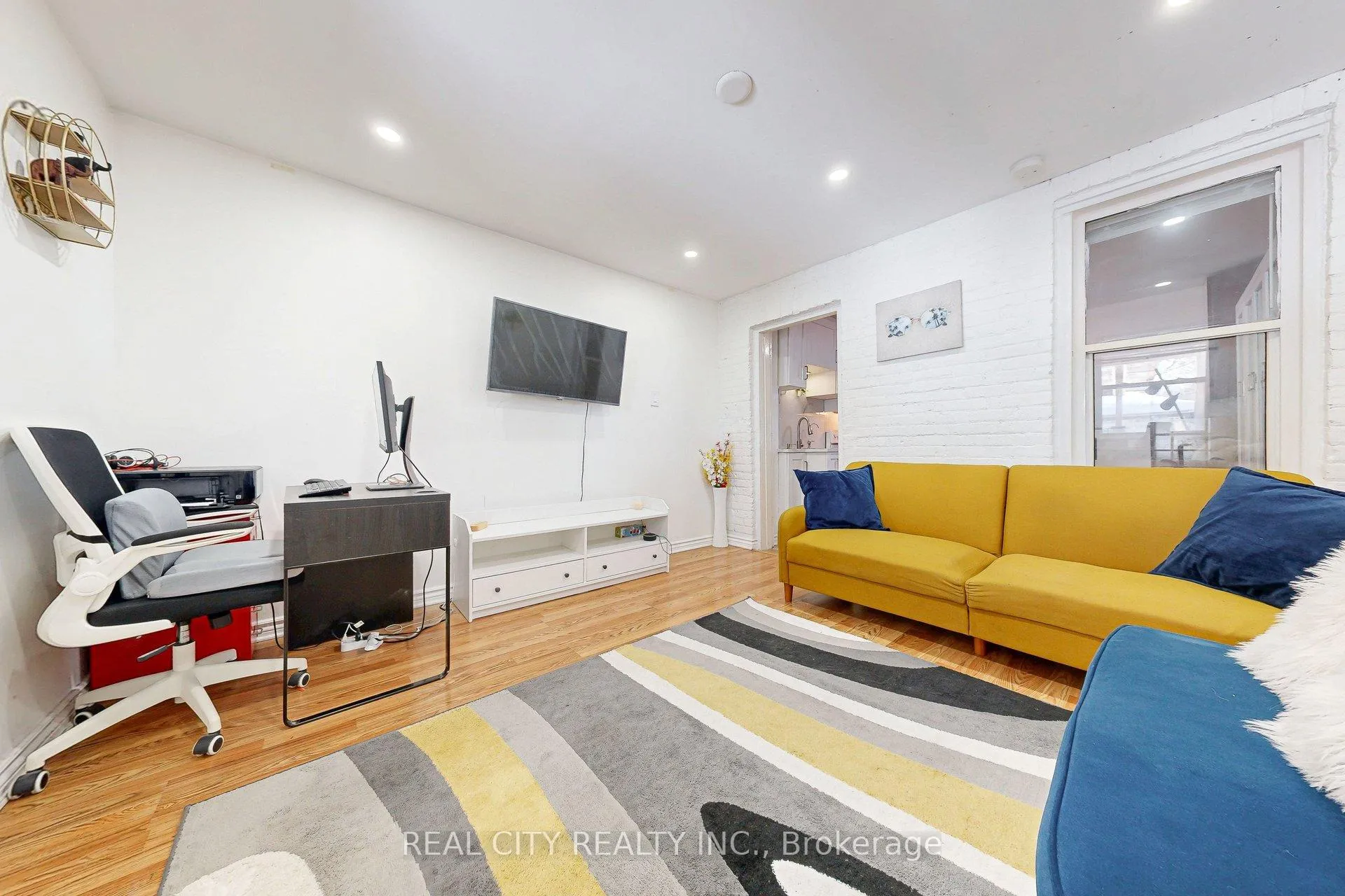 Photo 18 of 163 Olive Avenue, Oshawa, Central — HOMEH