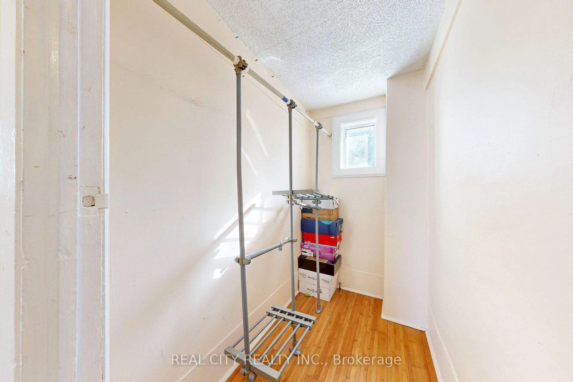 Photo 21 of 163 Olive Avenue, Oshawa, Central — HOMEH
