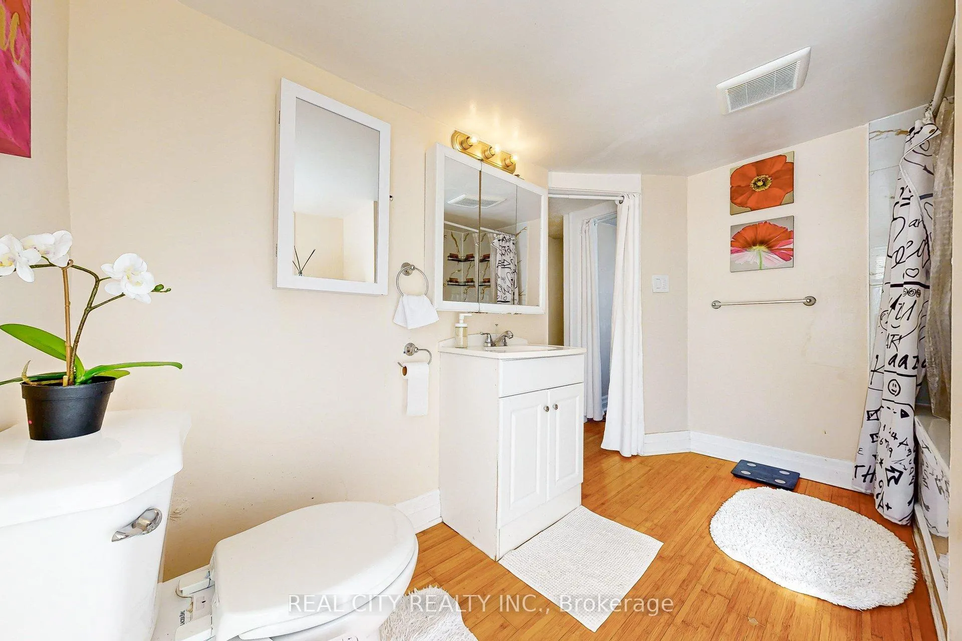 Photo 24 of 163 Olive Avenue, Oshawa, Central — HOMEH