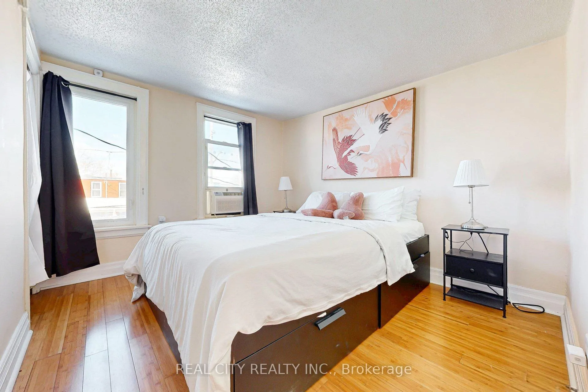 Photo 25 of 163 Olive Avenue, Oshawa, Central — HOMEH