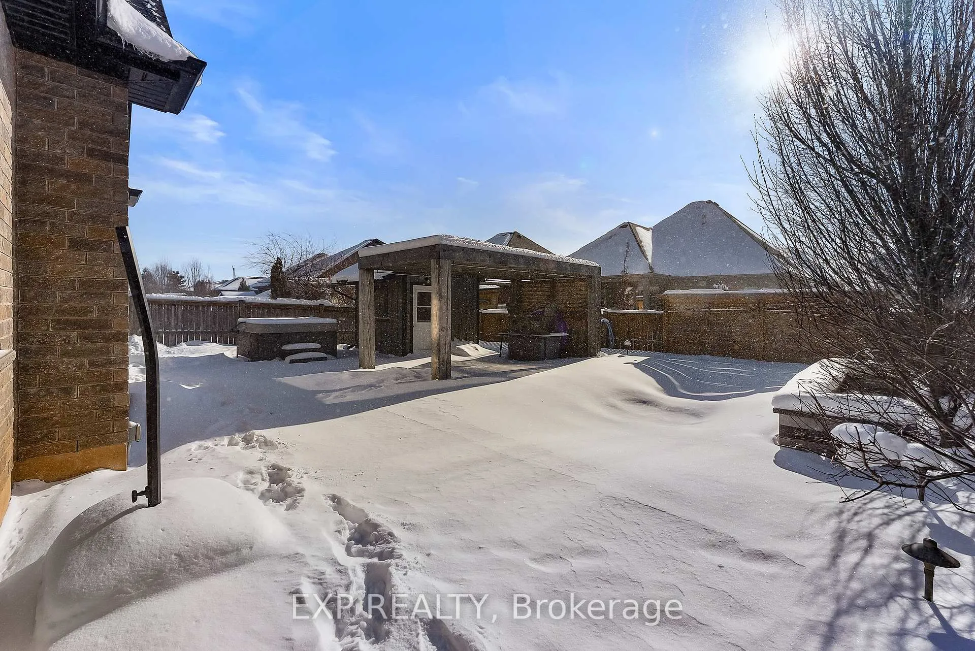 Photo 33 of 12 Rosewood Crescent, Pelham, Fonthill — HOMEH