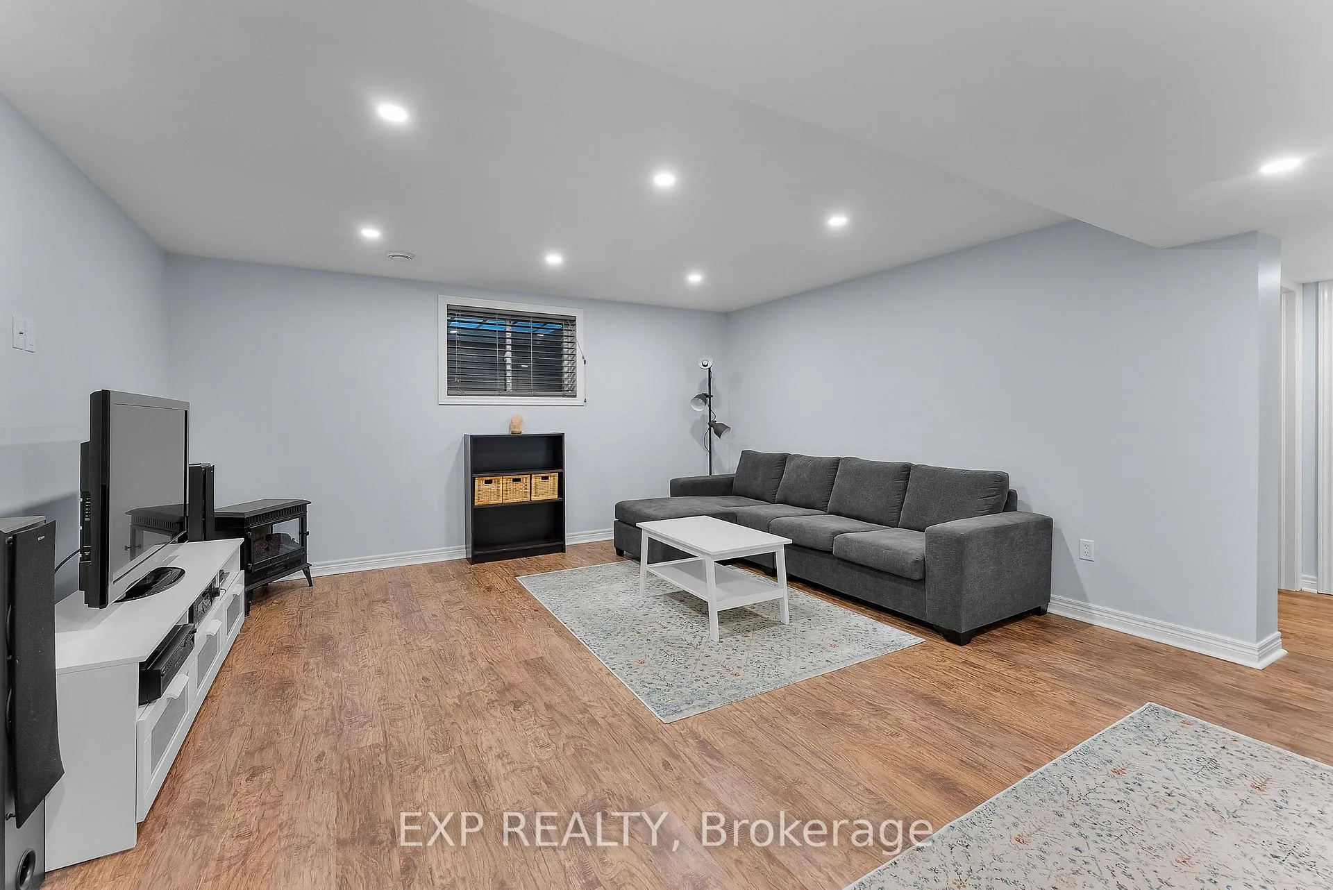 Photo 36 of 12 Rosewood Crescent, Pelham, Fonthill — HOMEH