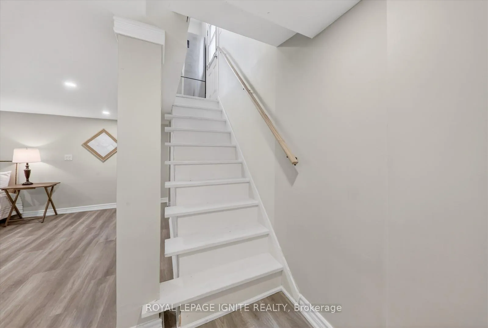 Photo 21 of 390 Jarvis Street, Oshawa, O'Neill — HOMEH