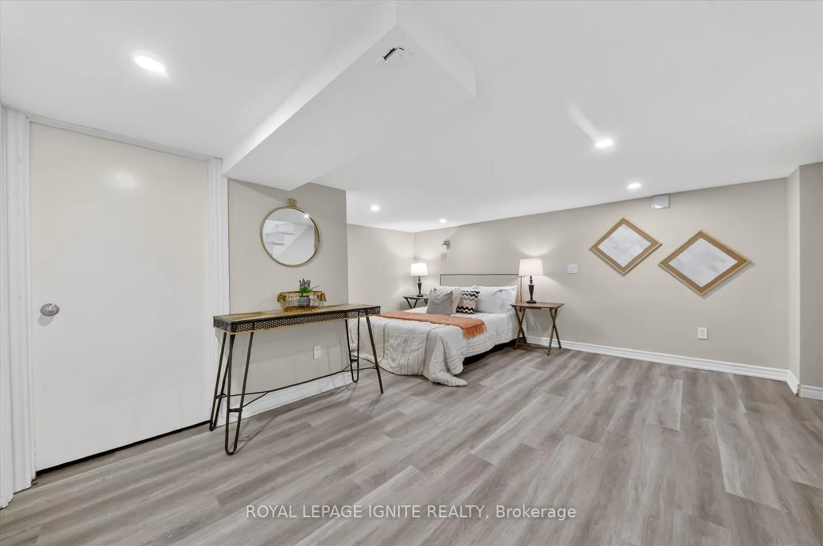 Photo 23 of 390 Jarvis Street, Oshawa, O'Neill — HOMEH