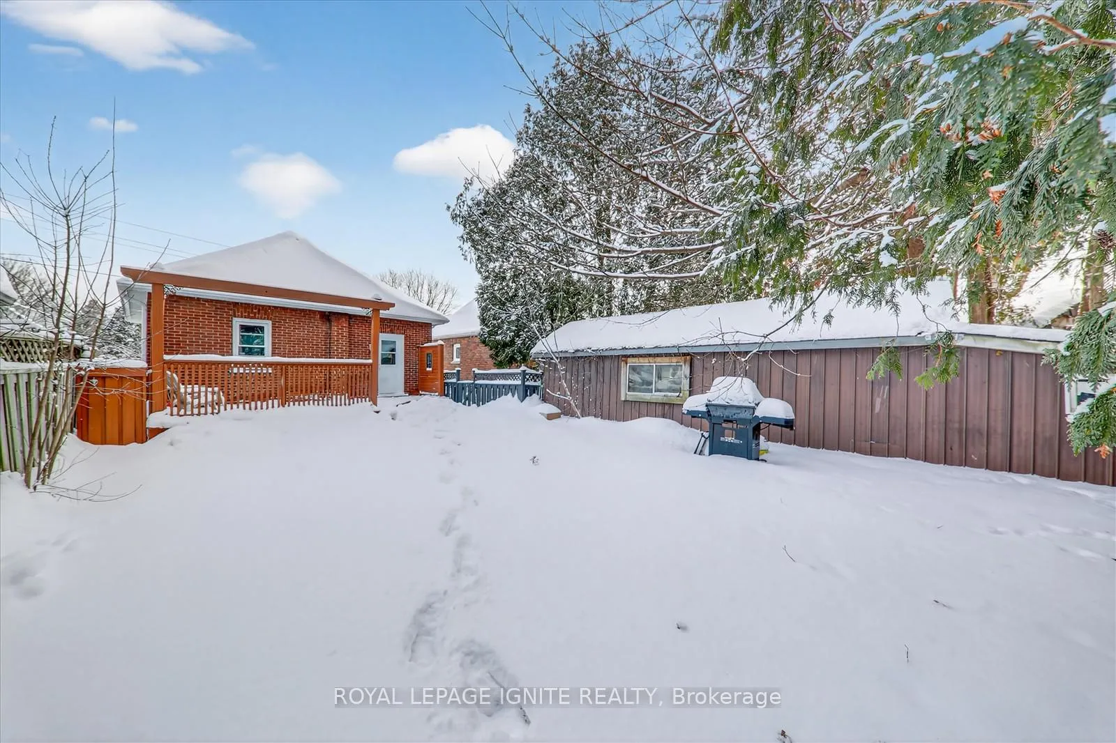 Photo 31 of 390 Jarvis Street, Oshawa, O'Neill — HOMEH