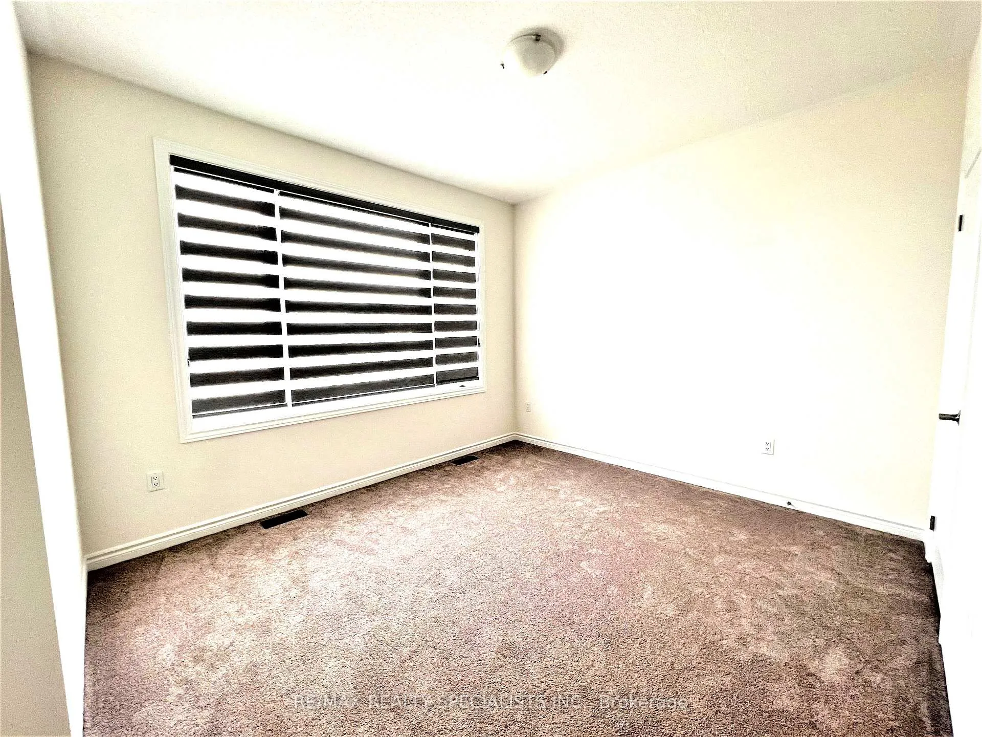 Photo 16 of Unit Upper, 50 Minnock Street, Caledon, Rural Caledon — HOMEH
