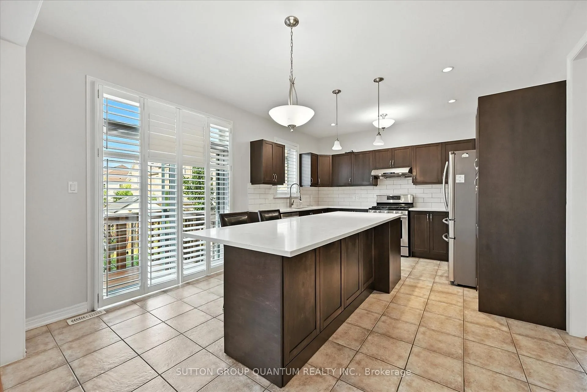 Photo 6 of 167 Alessio Drive, Hamilton, Sheldon — HOMEH