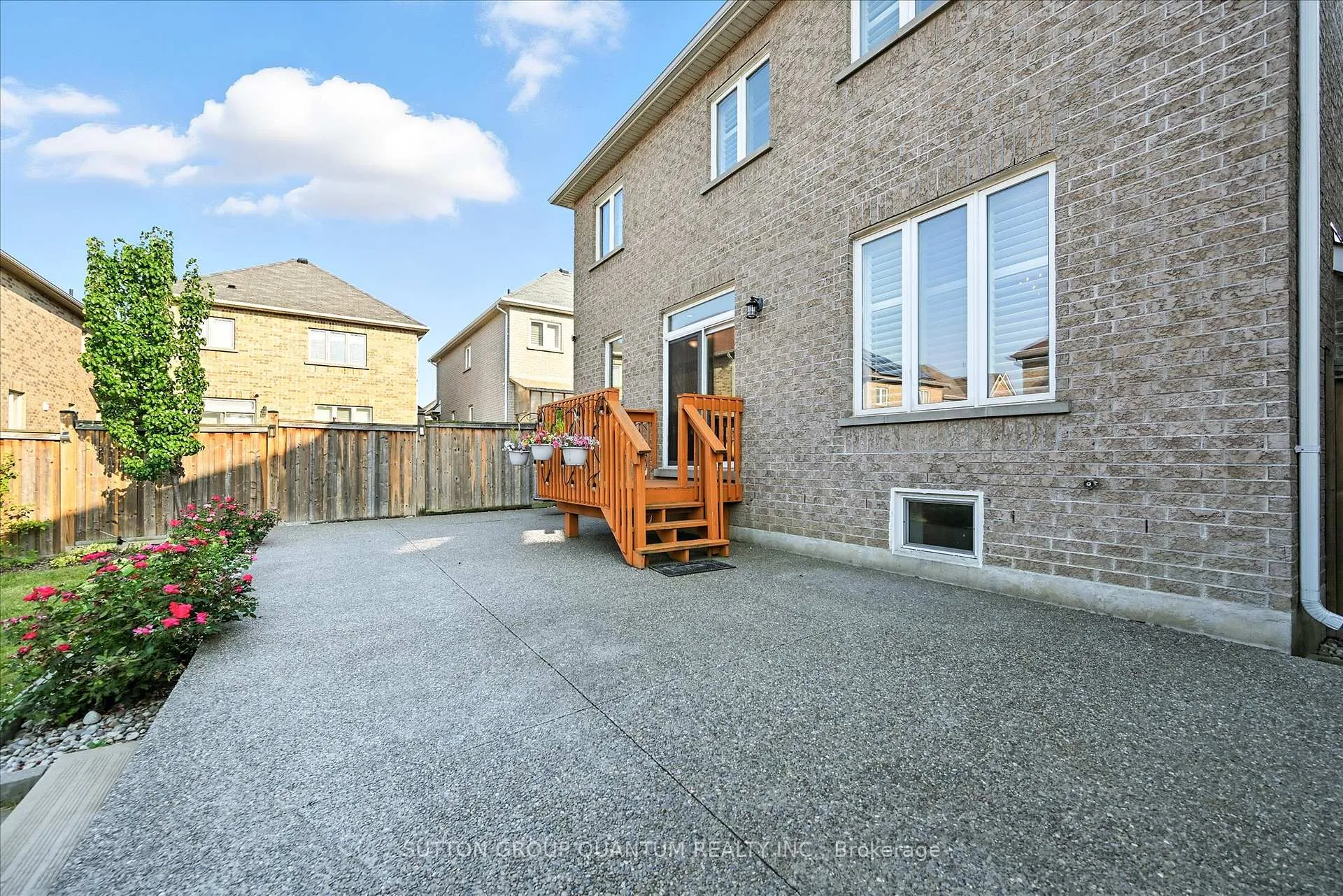 Photo 37 of 167 Alessio Drive, Hamilton, Sheldon — HOMEH