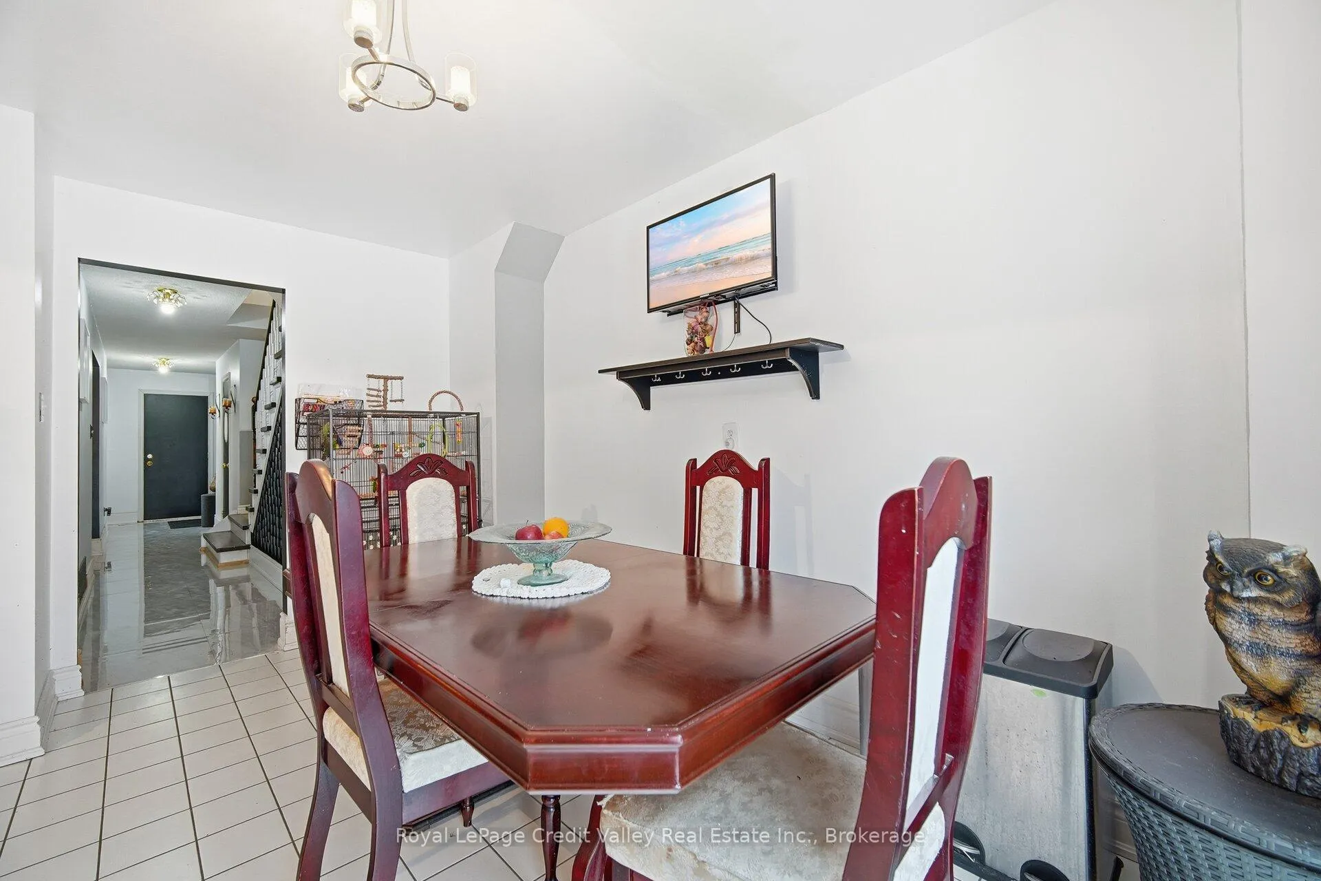 Photo 20 of 18 Silverstream Road, Brampton, Heart Lake West — HOMEH