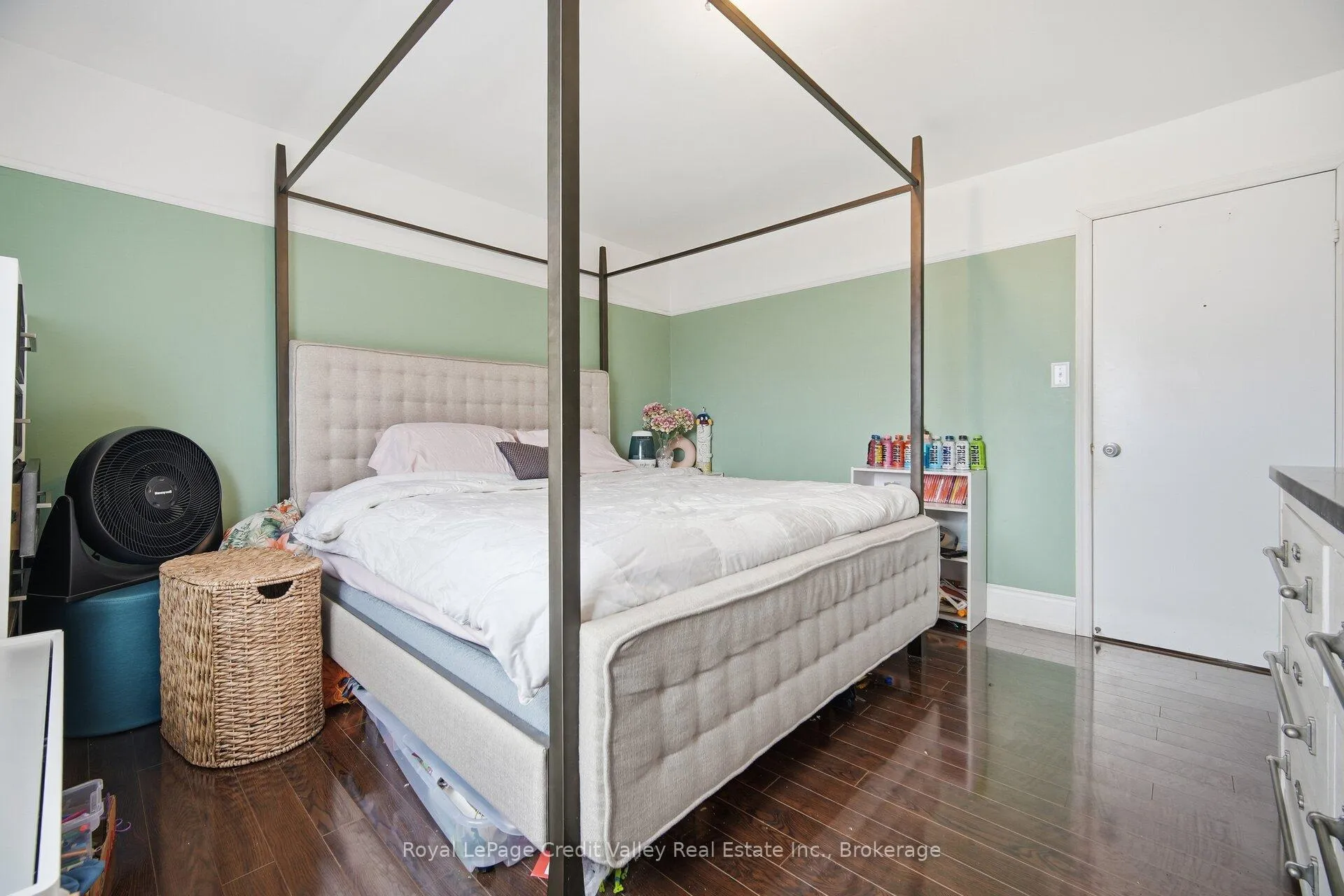 Photo 25 of 18 Silverstream Road, Brampton, Heart Lake West — HOMEH