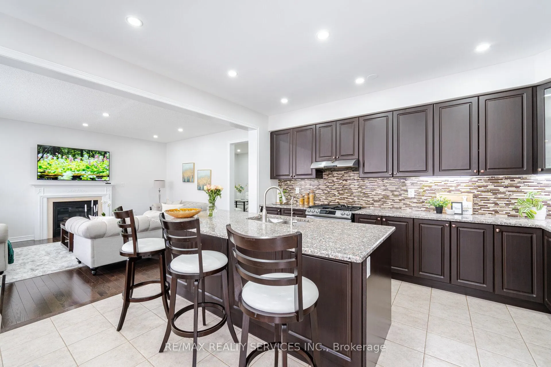 Photo 17 of 7 Swanton Road, Brampton, Credit Valley — HOMEH