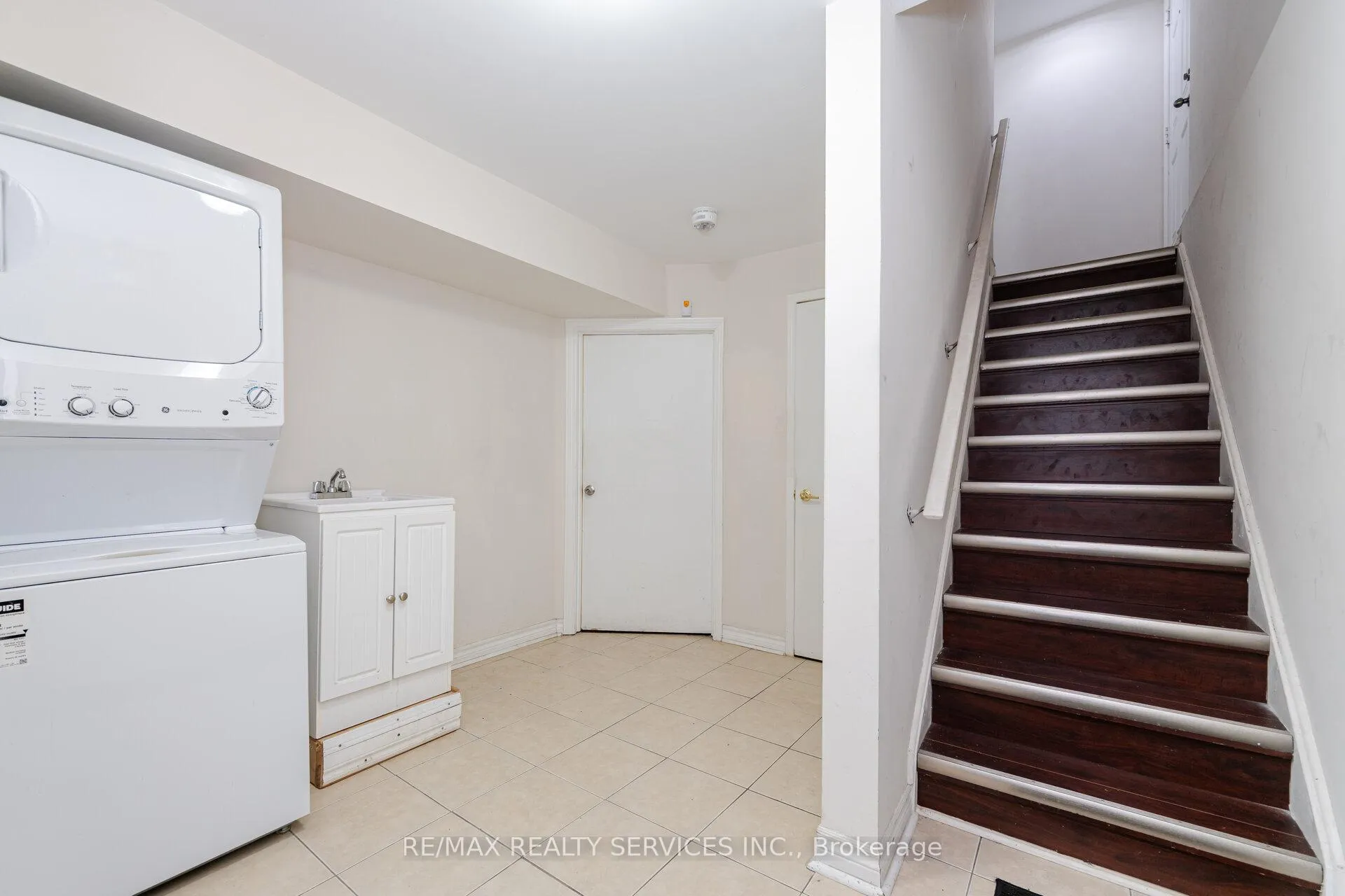 Photo 35 of 7 Swanton Road, Brampton, Credit Valley — HOMEH