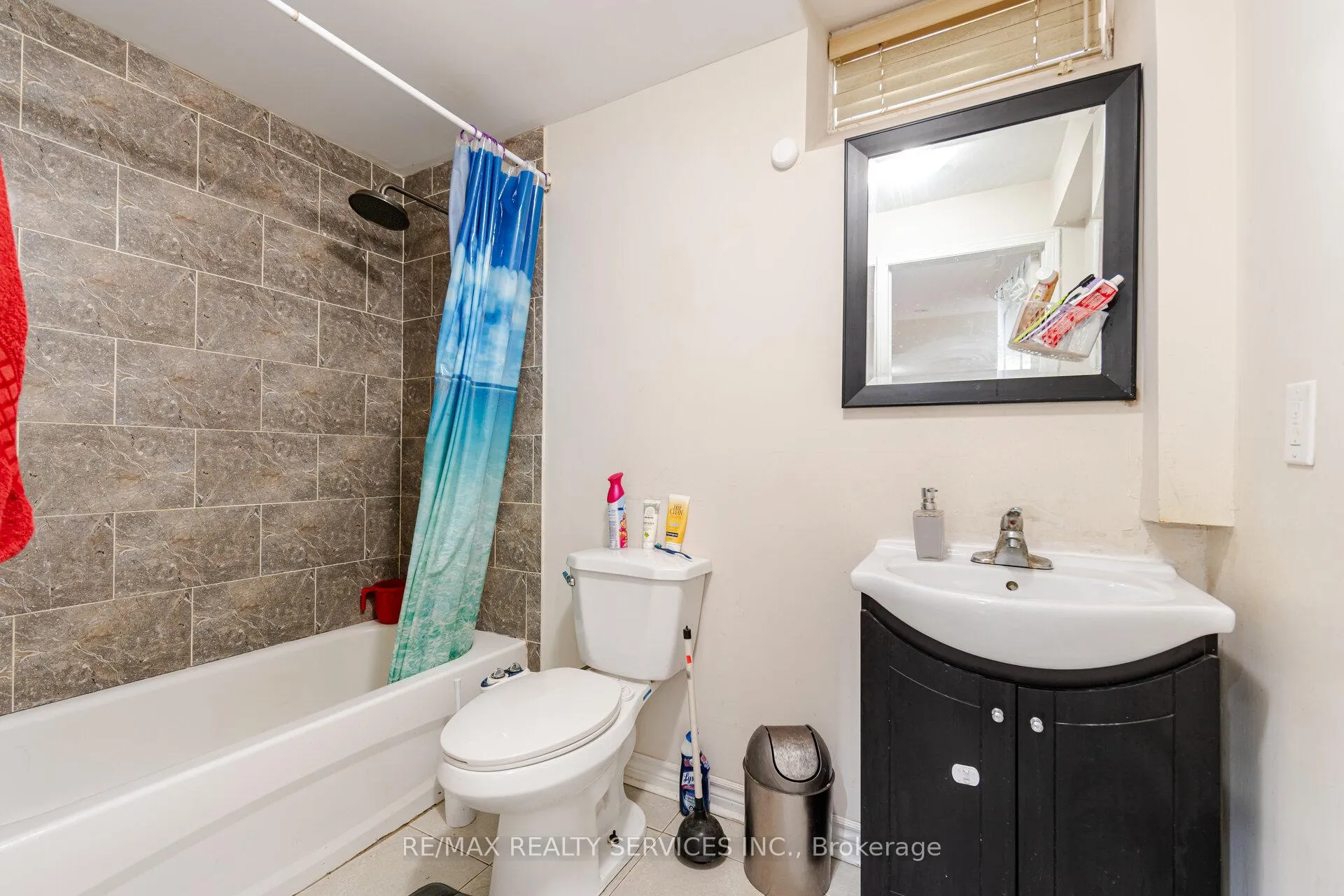 Photo 39 of 7 Swanton Road, Brampton, Credit Valley — HOMEH