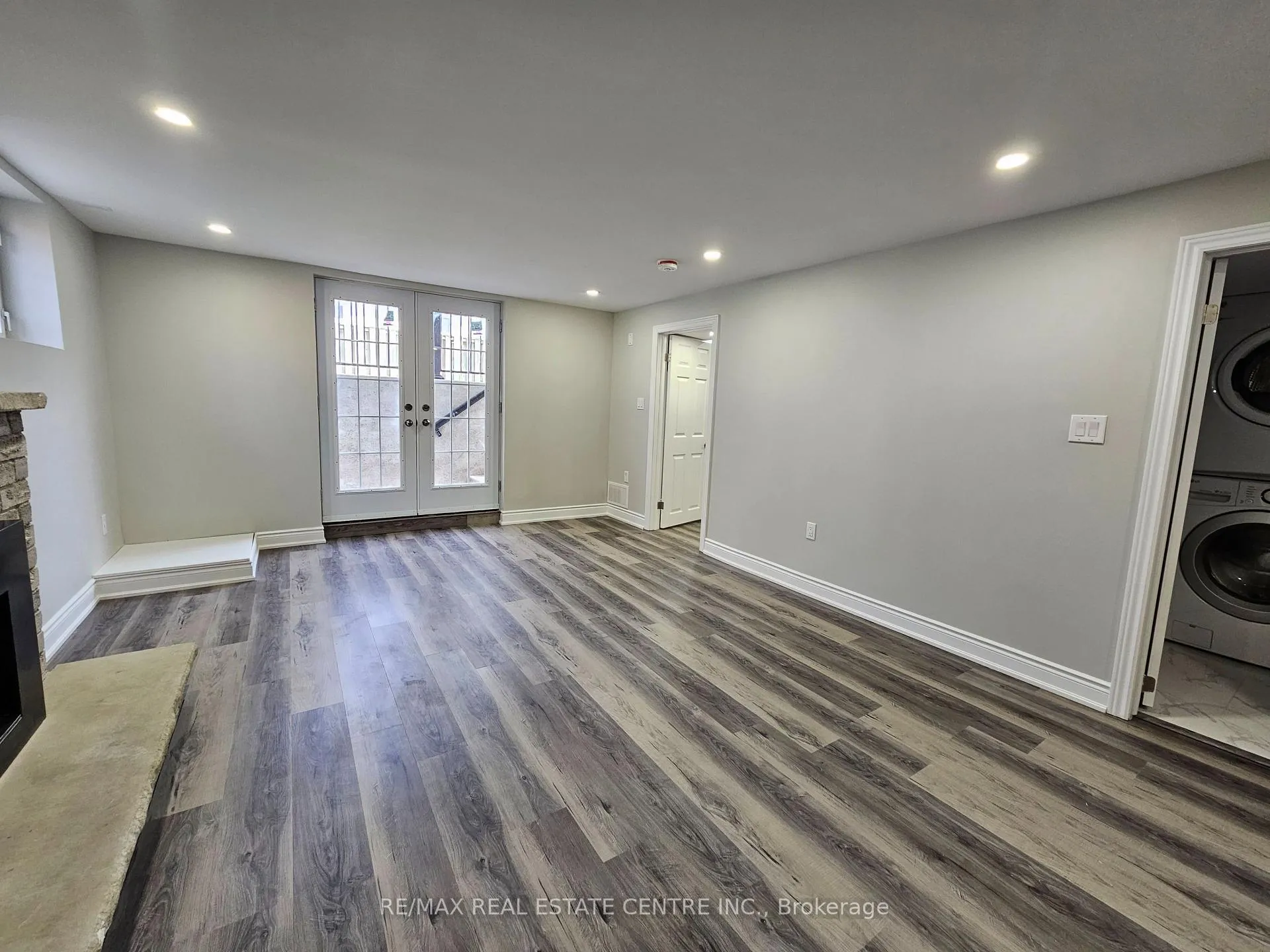 Photo 4 of Unit Lower, 896 Morley Avenue, Milton, Timberlea — HOMEH
