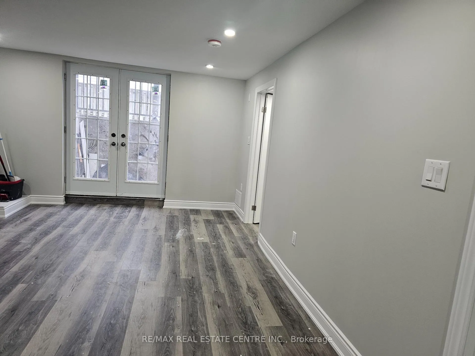 Photo 9 of Unit Lower, 896 Morley Avenue, Milton, Timberlea — HOMEH