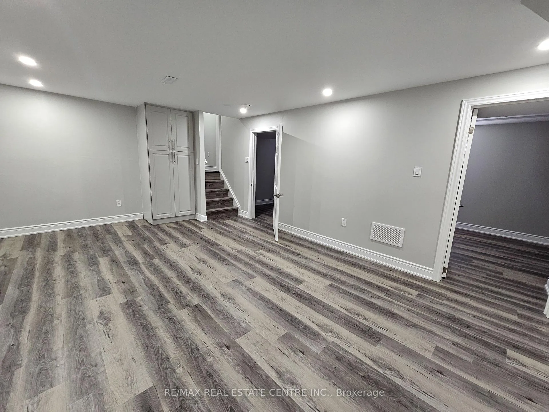 Photo 13 of Unit Lower, 896 Morley Avenue, Milton, Timberlea — HOMEH