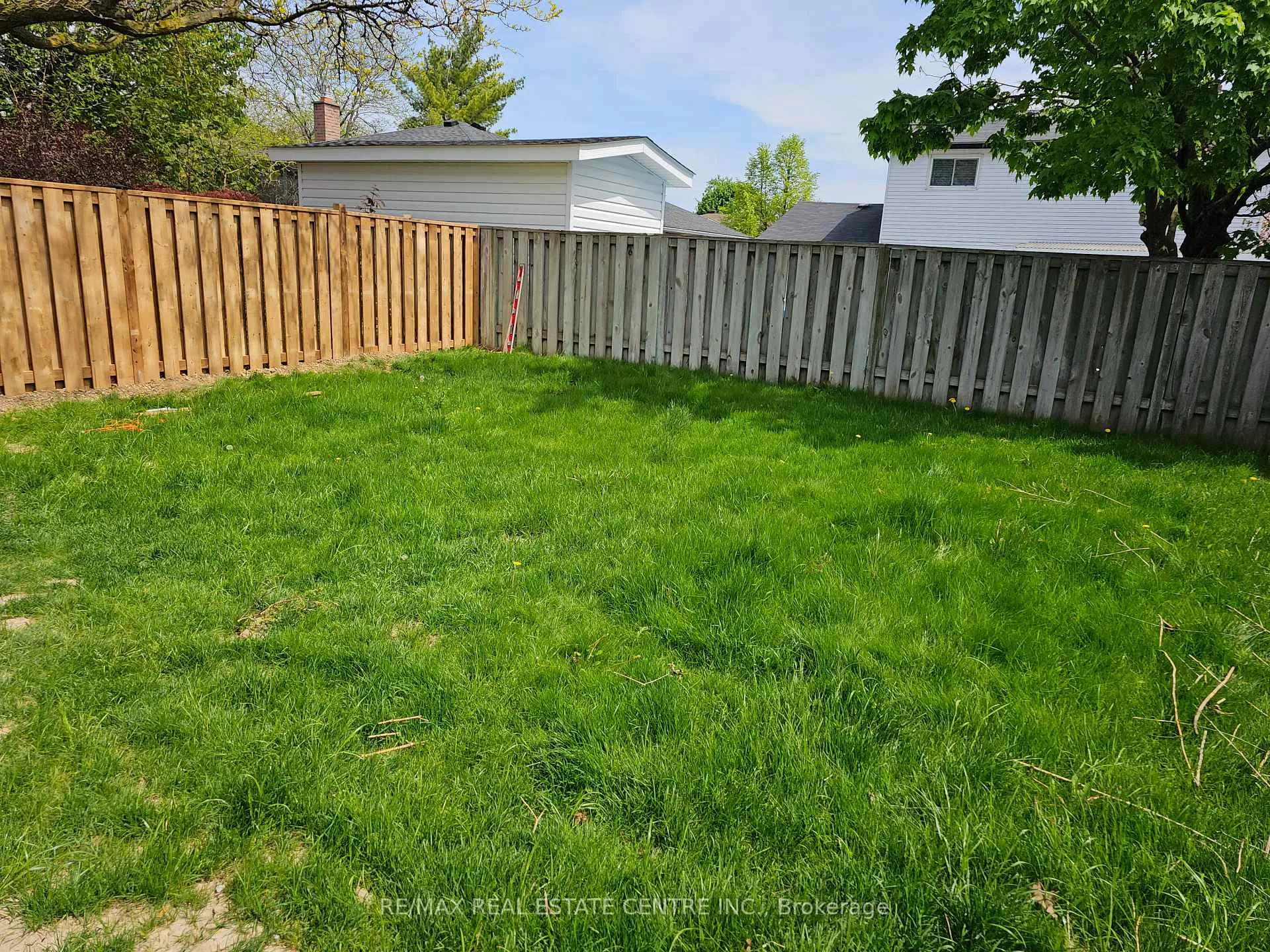 Photo 18 of Unit Lower, 896 Morley Avenue, Milton, Timberlea — HOMEH