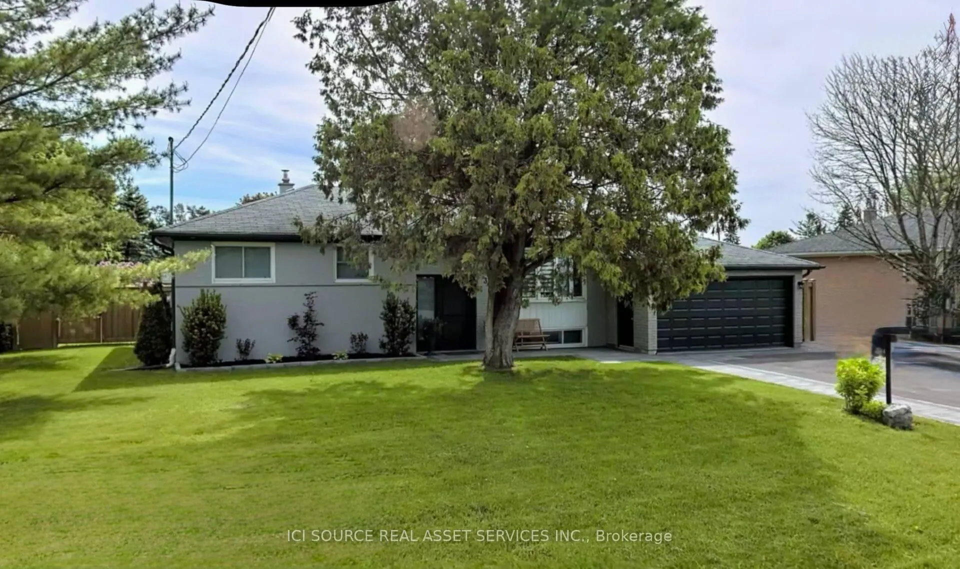 Photo 1 of 33 Hazelbury Drive, King, Nobleton — HOMEH
