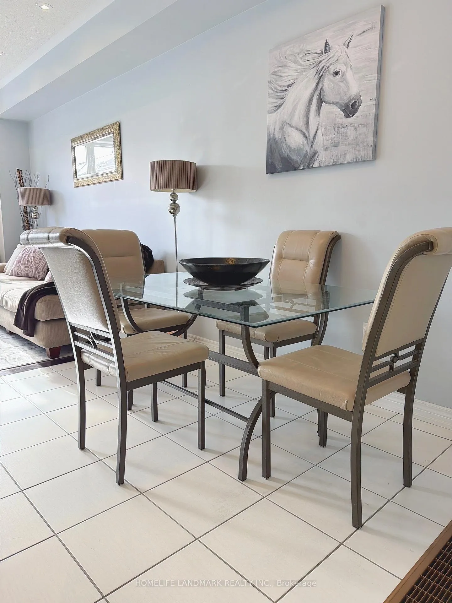 Photo 4 of 51 Truchard Avenue, Markham, Berczy — HOMEH