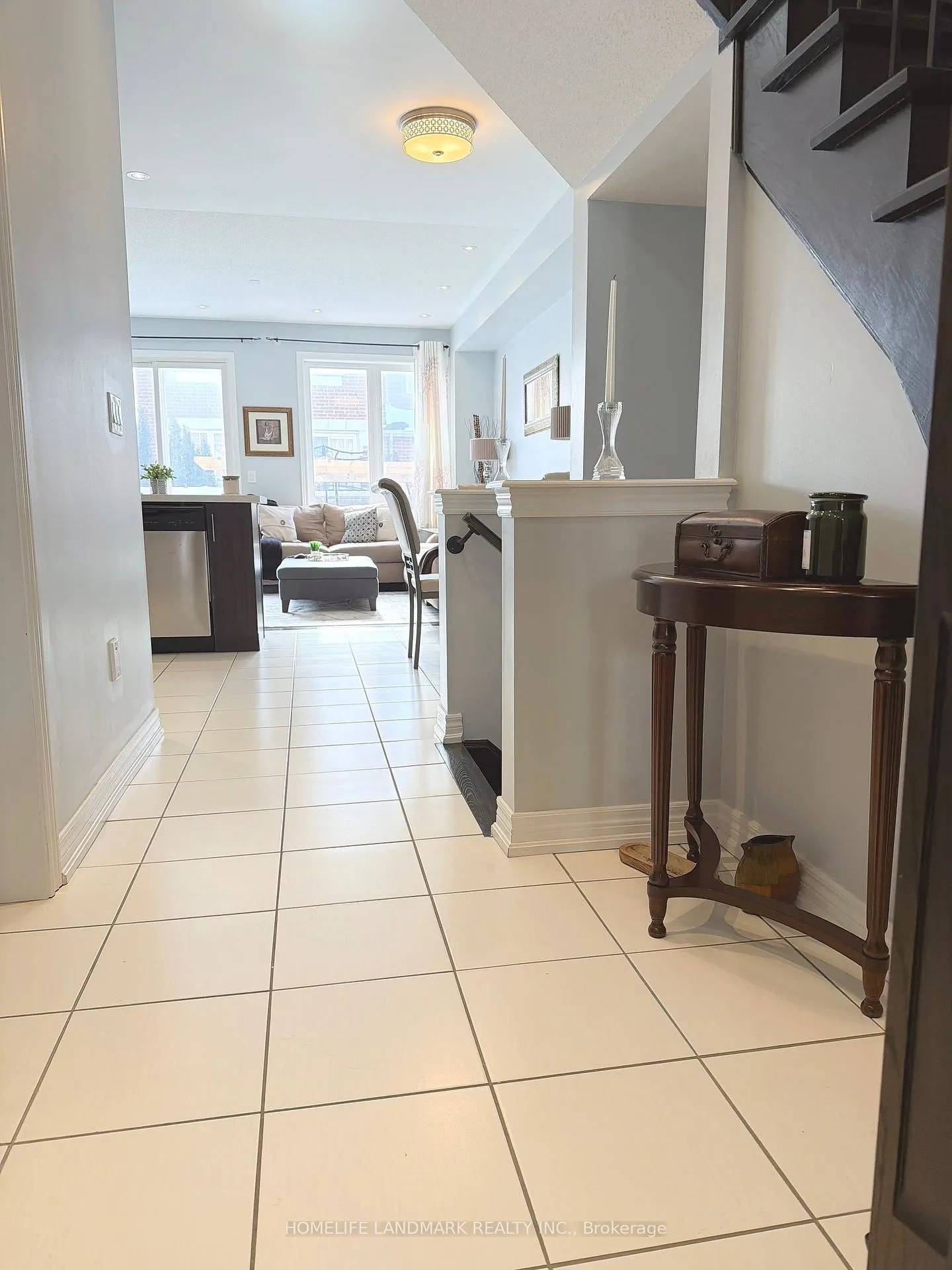 Photo 7 of 51 Truchard Avenue, Markham, Berczy — HOMEH