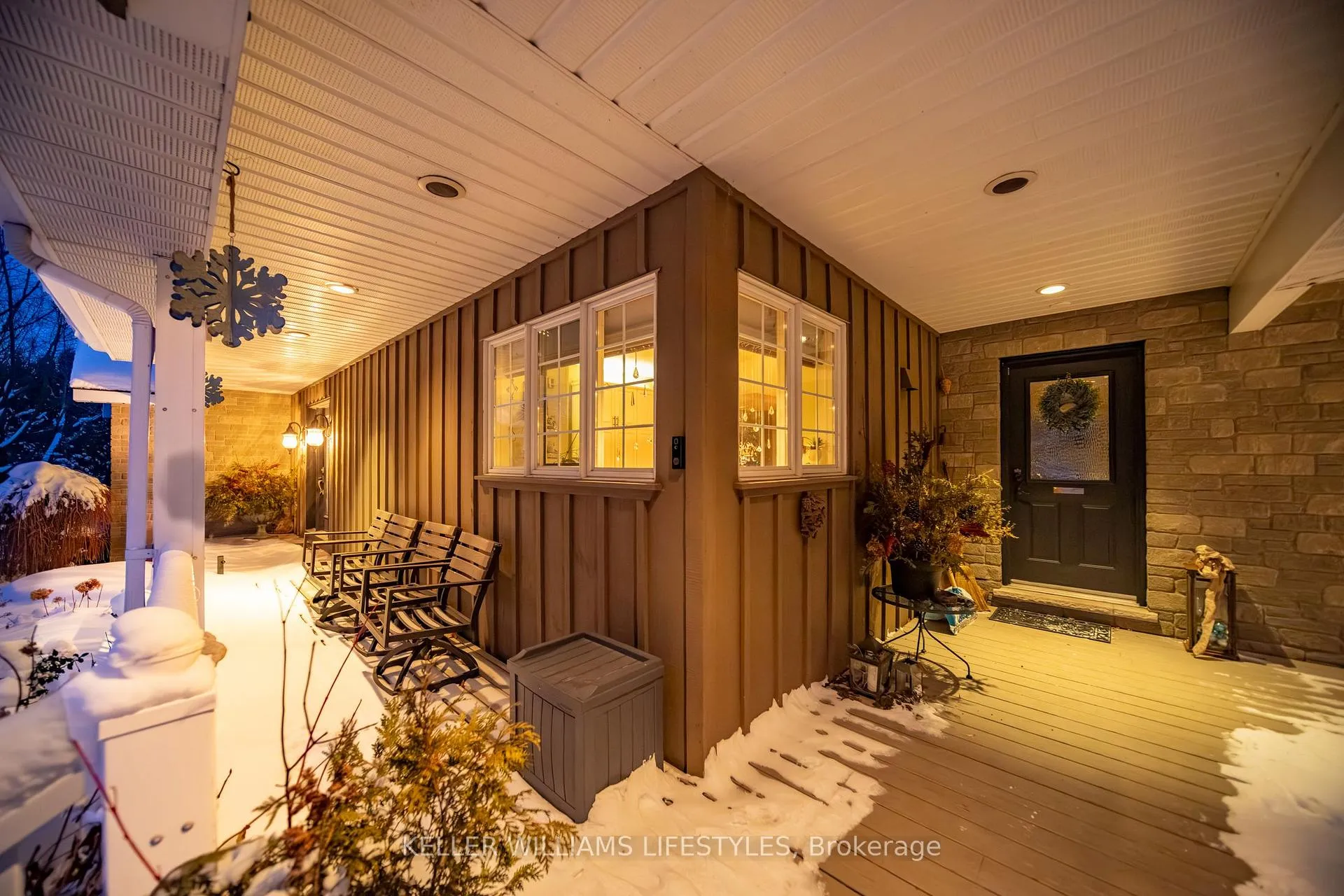 Photo 3 of 33992 Moore Court, Bluewater, Zurich — HOMEH