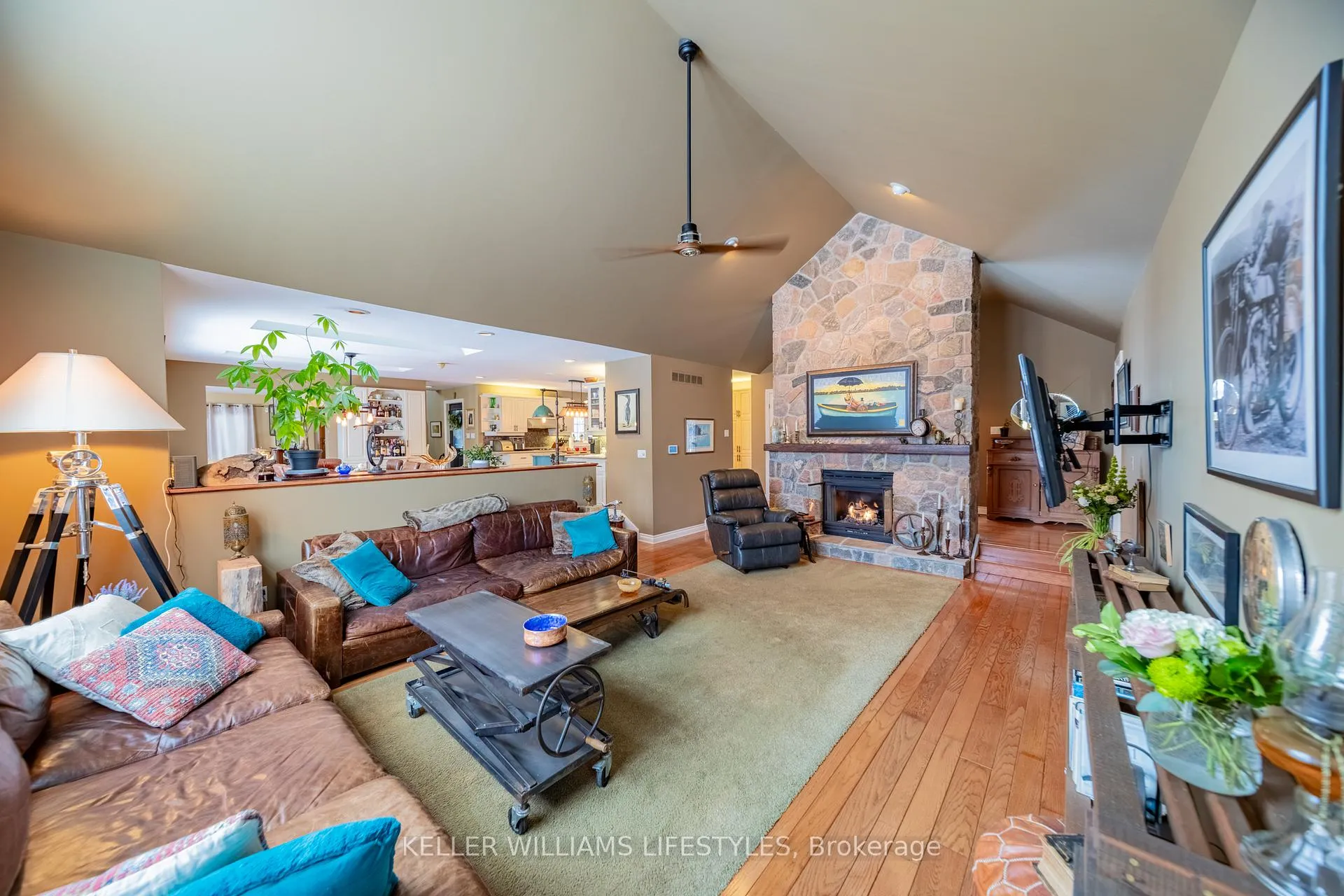 Photo 10 of 33992 Moore Court, Bluewater, Zurich — HOMEH