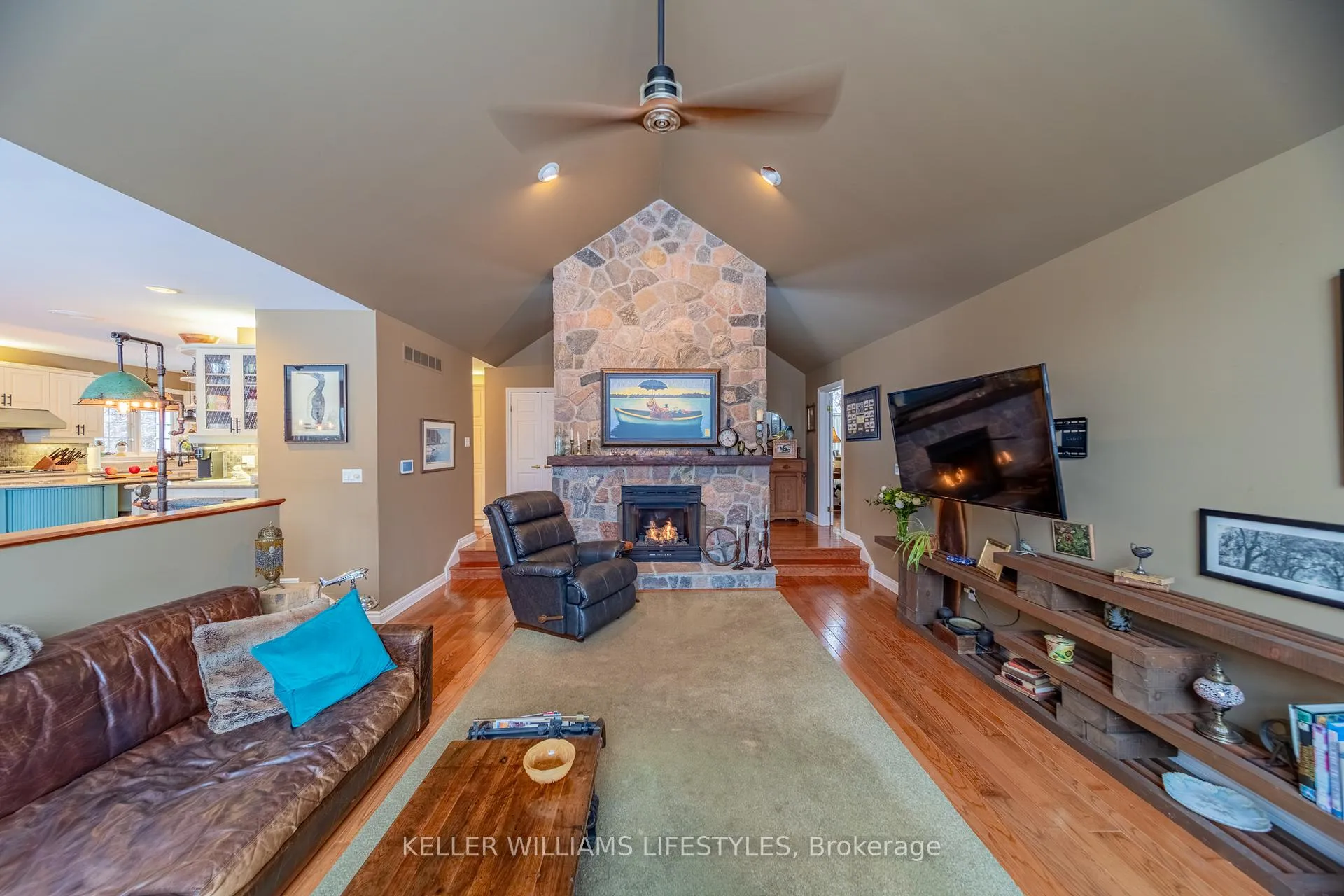 Photo 11 of 33992 Moore Court, Bluewater, Zurich — HOMEH