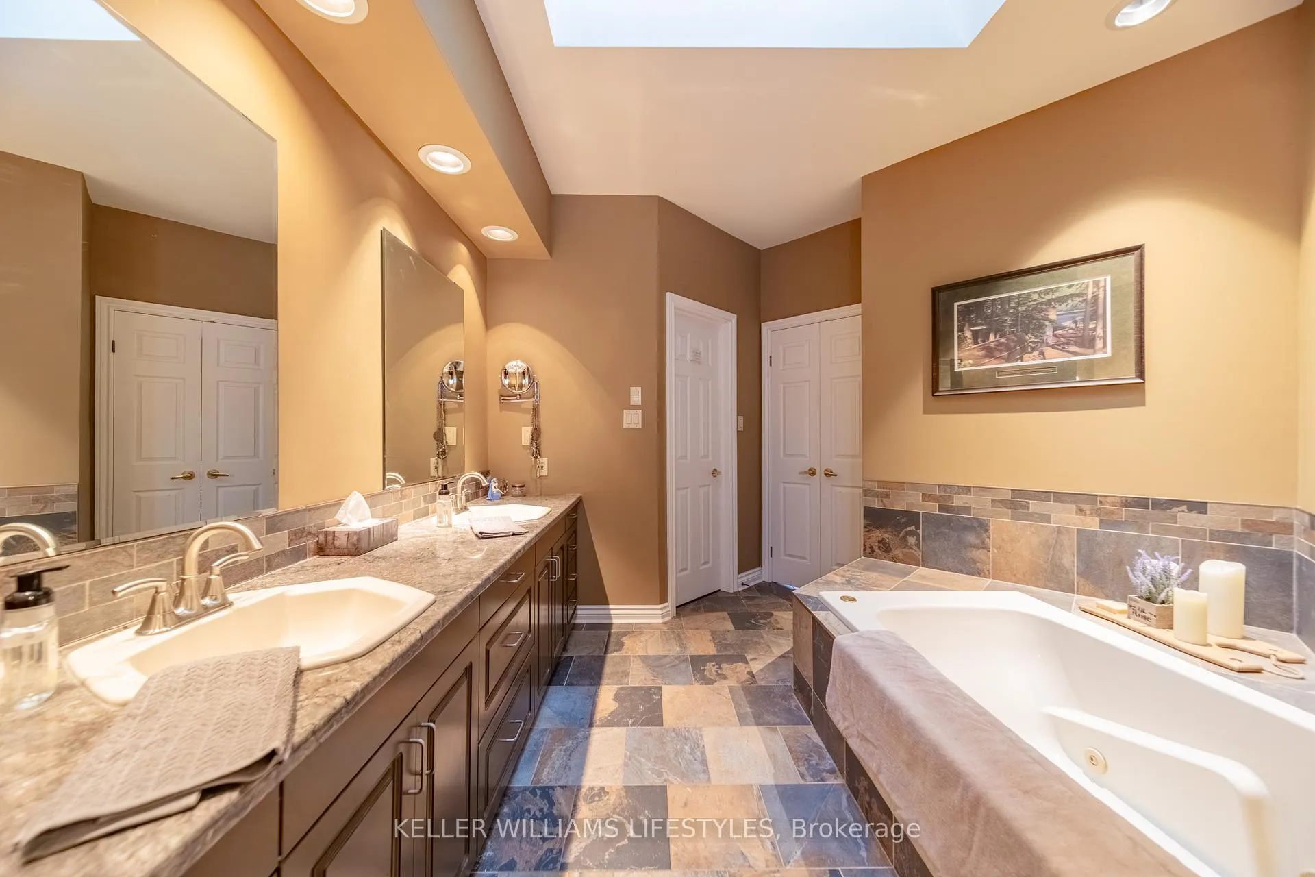 Photo 27 of 33992 Moore Court, Bluewater, Zurich — HOMEH