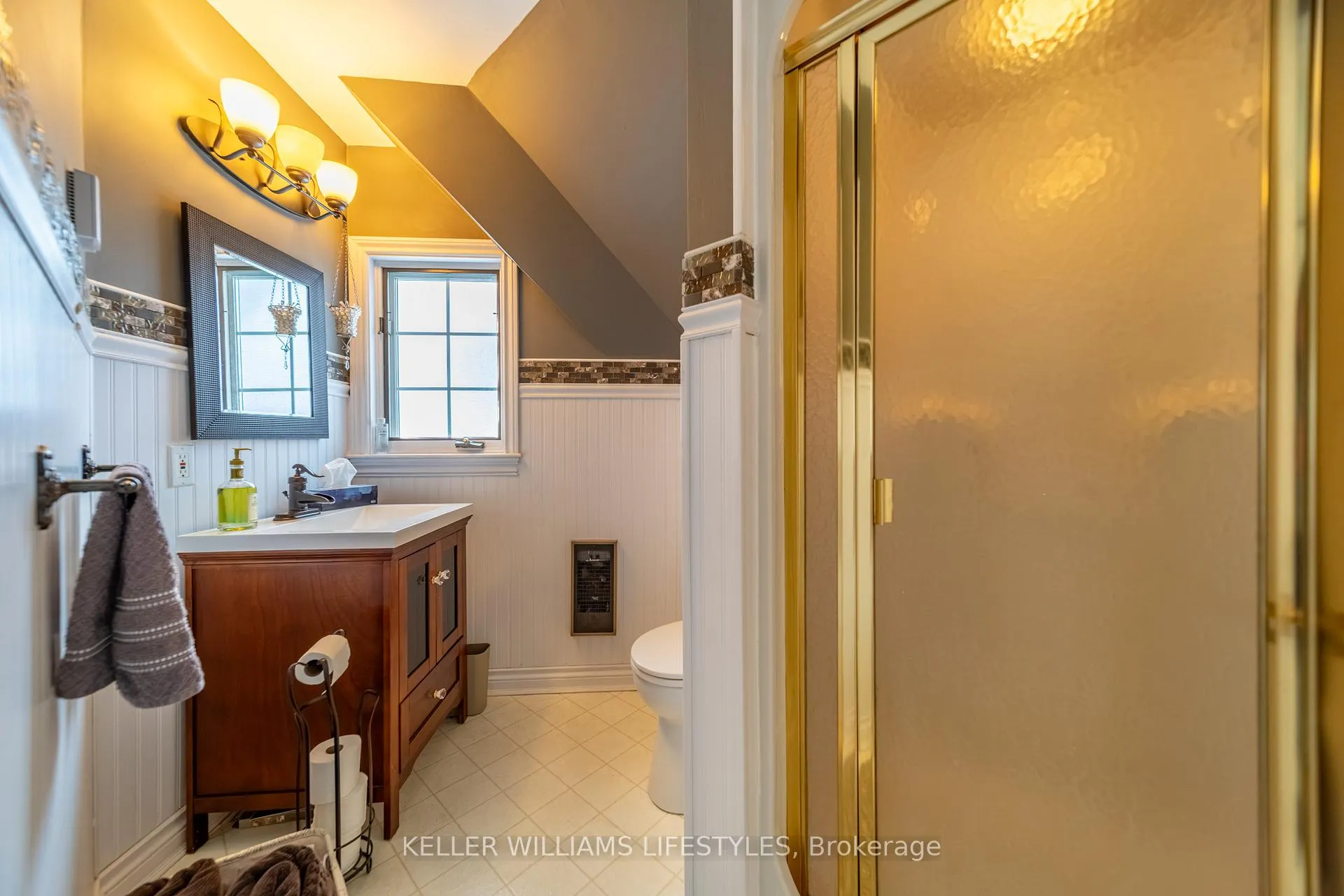 Photo 32 of 33992 Moore Court, Bluewater, Zurich — HOMEH