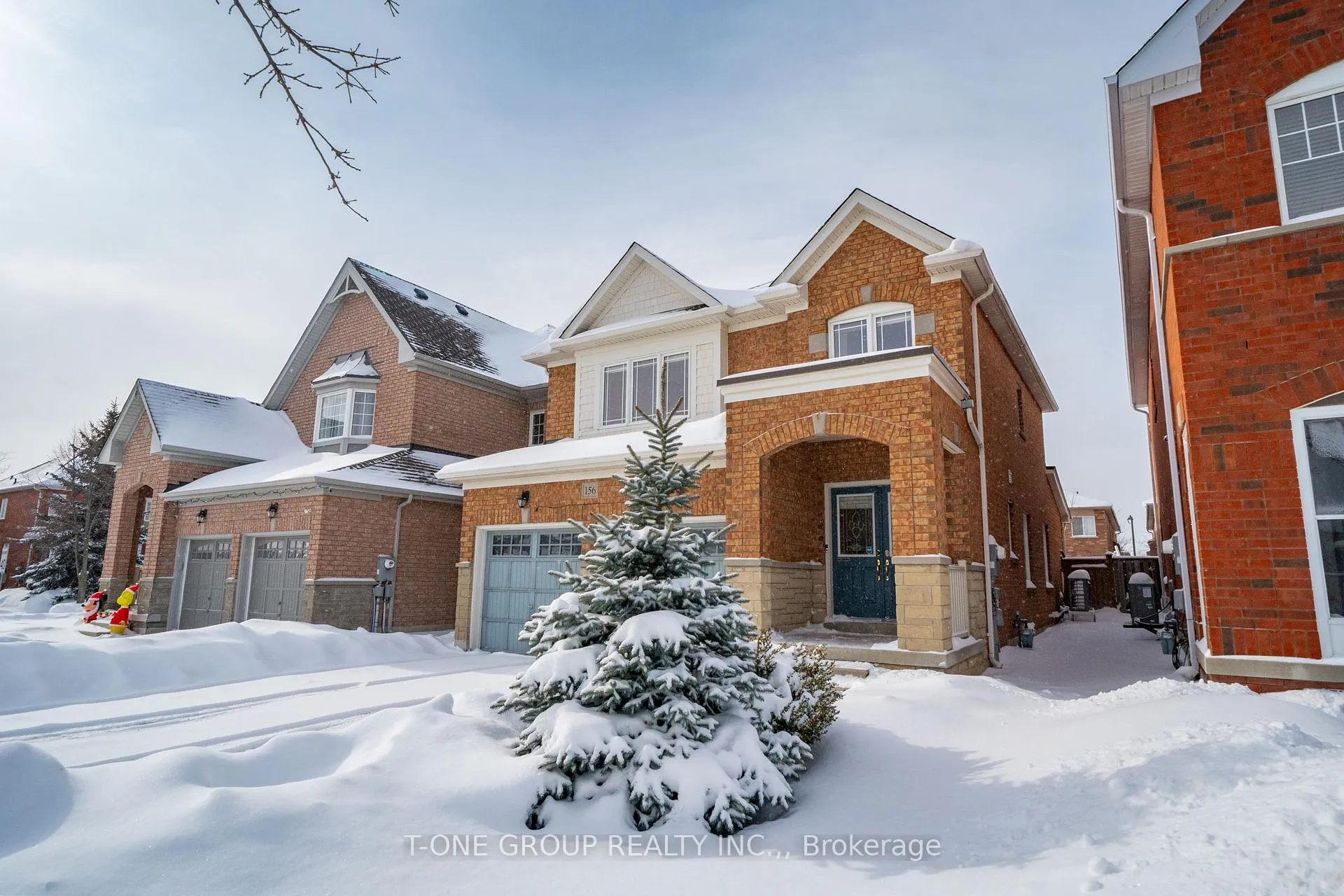 Photo 3 of 156 Mavrinac Boulevard, Aurora, Bayview Northeast — HOMEH