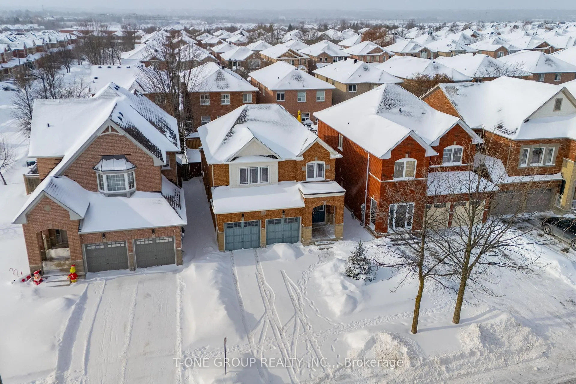 Photo 4 of 156 Mavrinac Boulevard, Aurora, Bayview Northeast — HOMEH