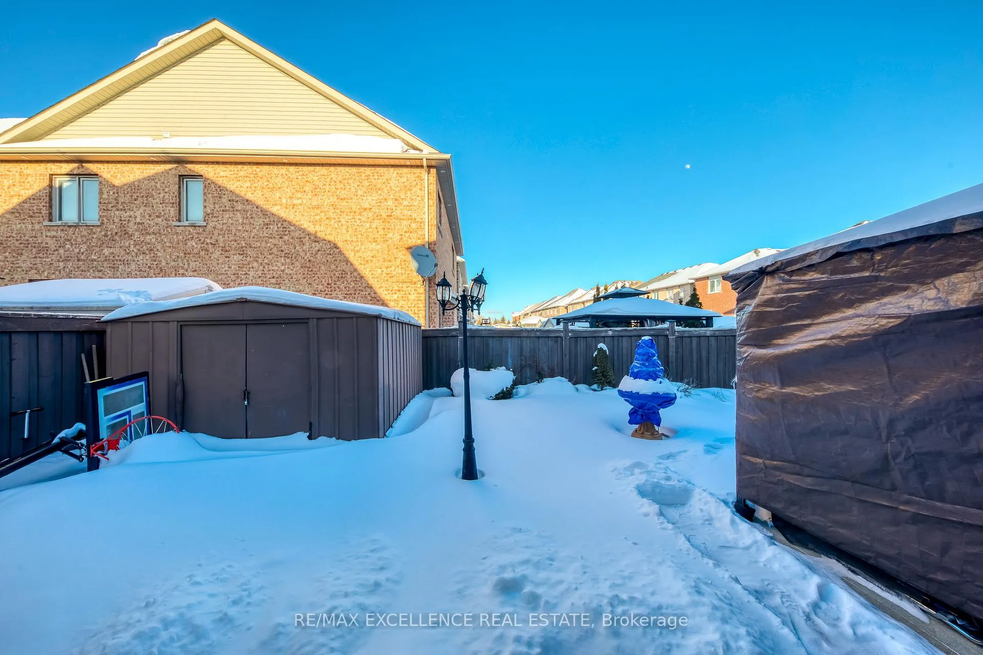 Photo 51 of 9 Natronia Trail, Brampton, Bram East — HOMEH