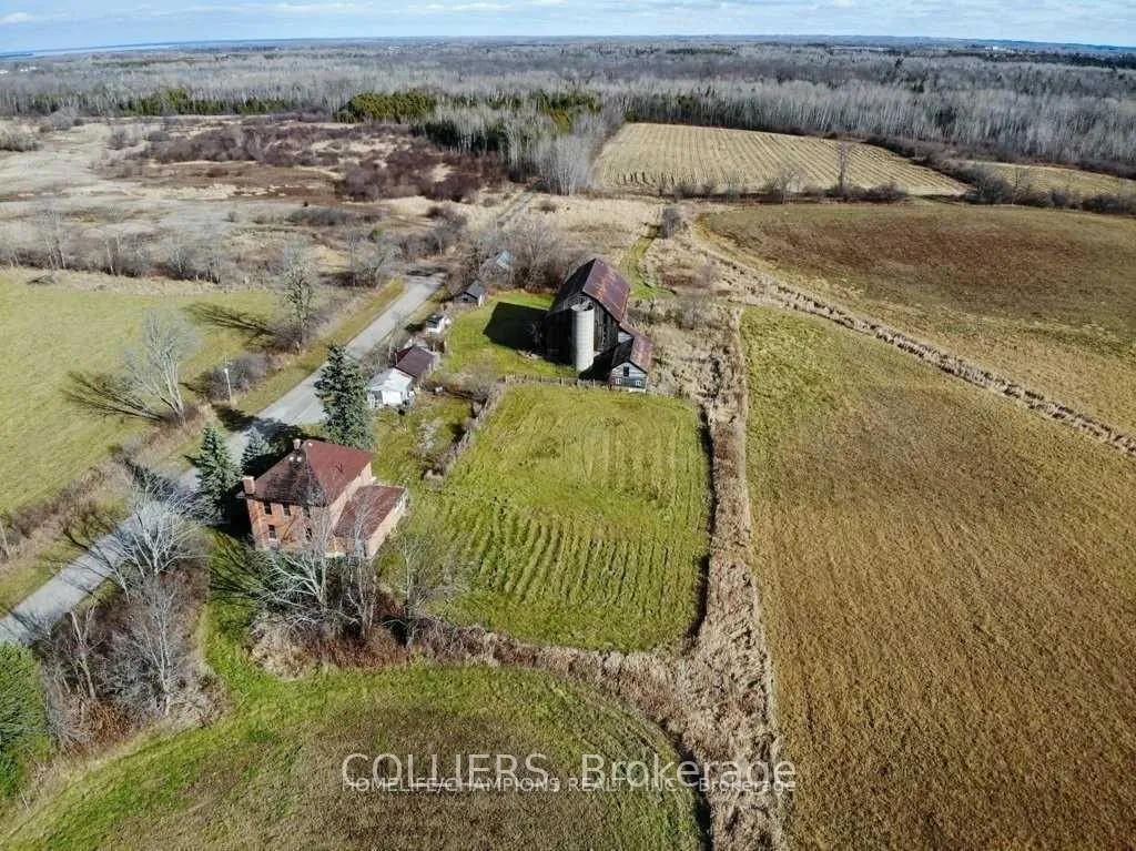 Photo 9 of 6025 Latimer Road, Georgina, Sutton & Jackson's Point — HOMEH