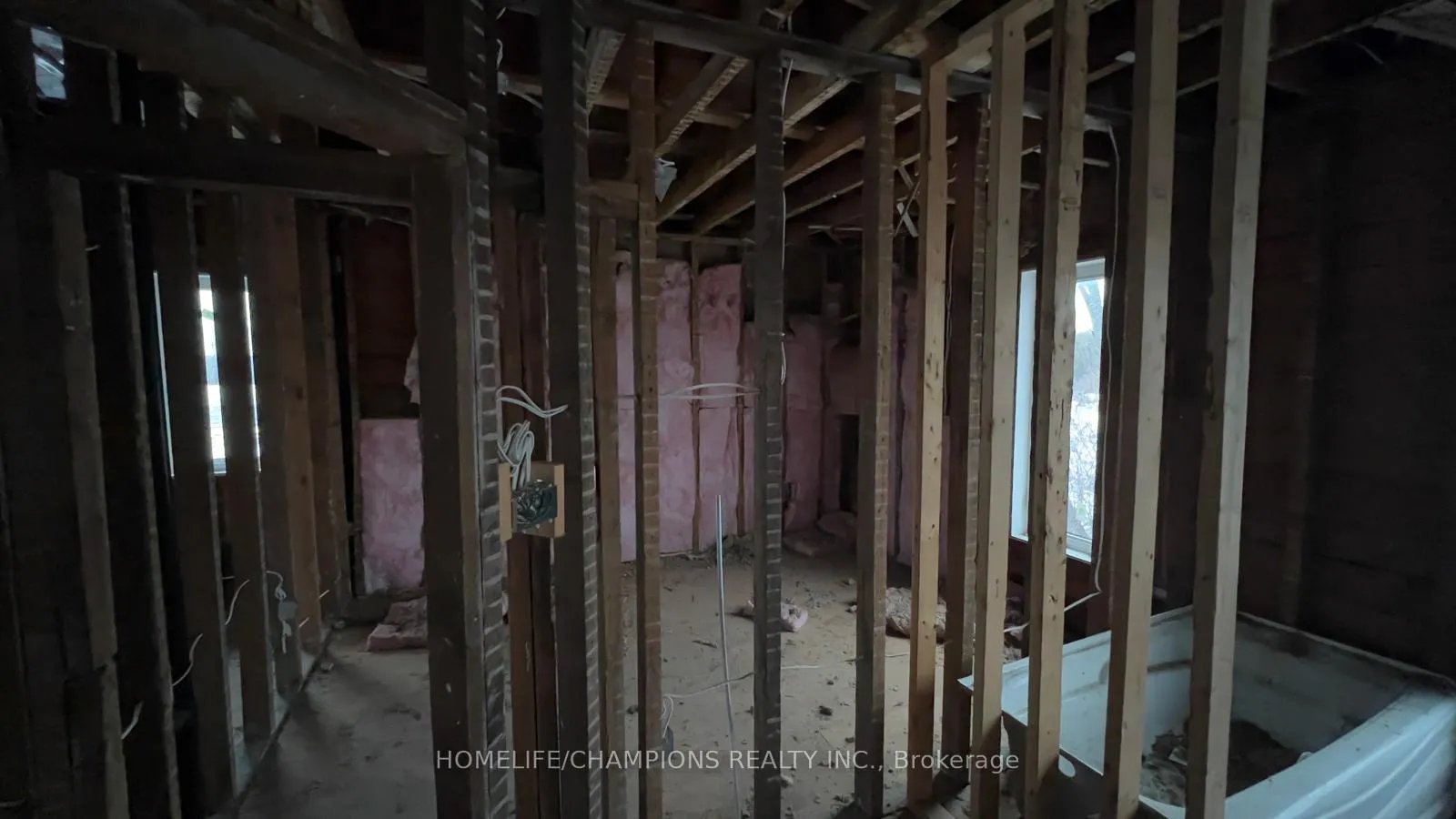 Photo 38 of 6025 Latimer Road, Georgina, Sutton & Jackson's Point — HOMEH