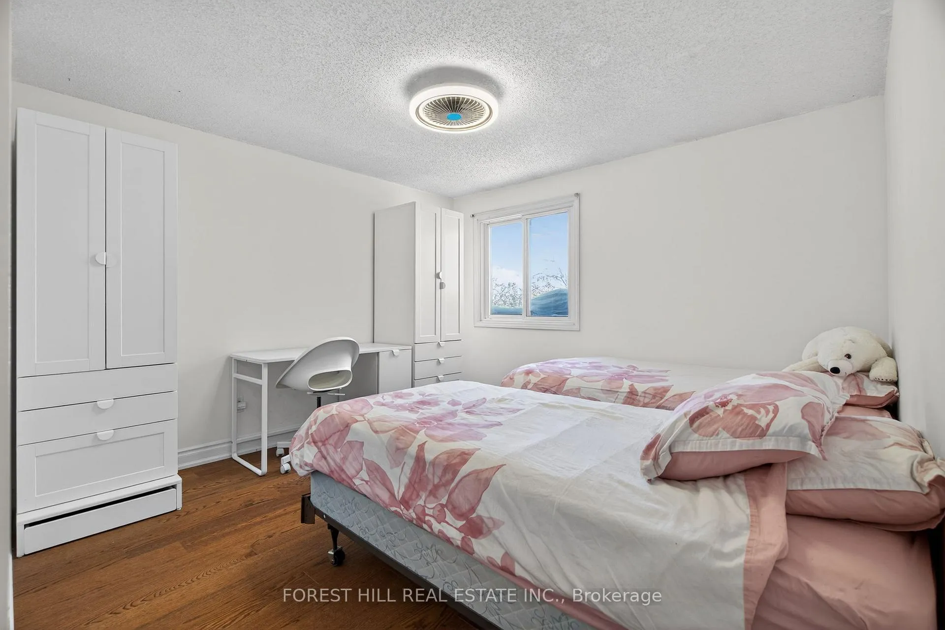 Photo 20 of 150 North Meadow Crescent, Vaughan, Crestwood-Springfarm-Yorkhill — HOMEH