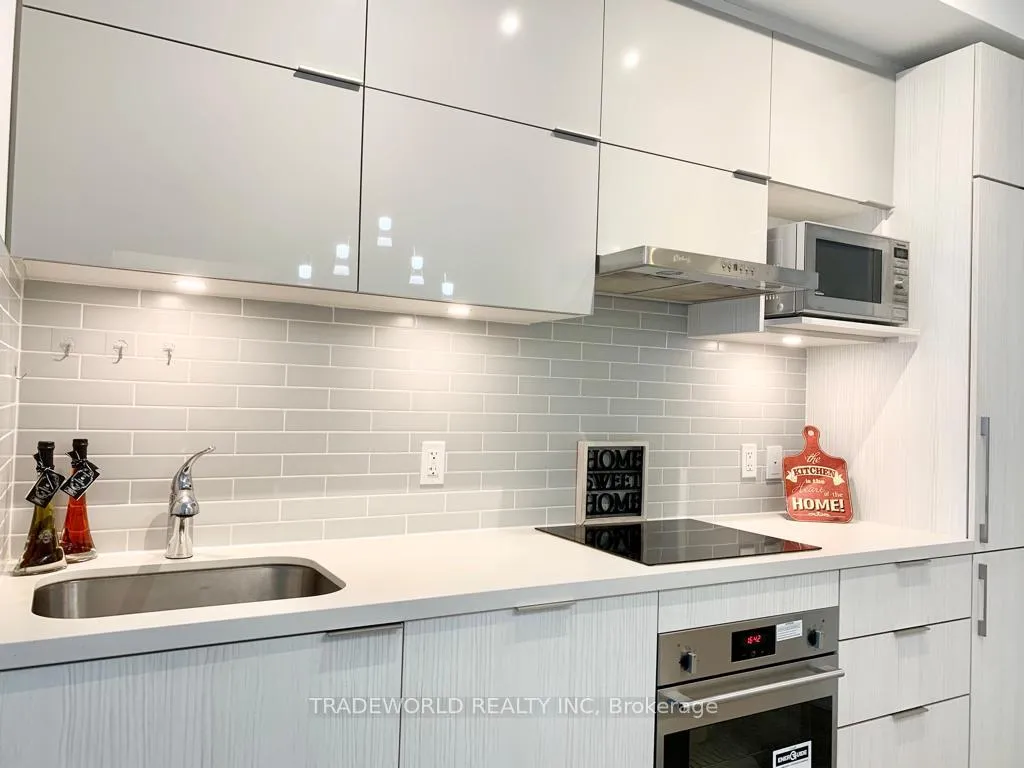 Photo 11 of Unit 602, 10 Rouge Valley Drive W, Markham, Unionville — HOMEH