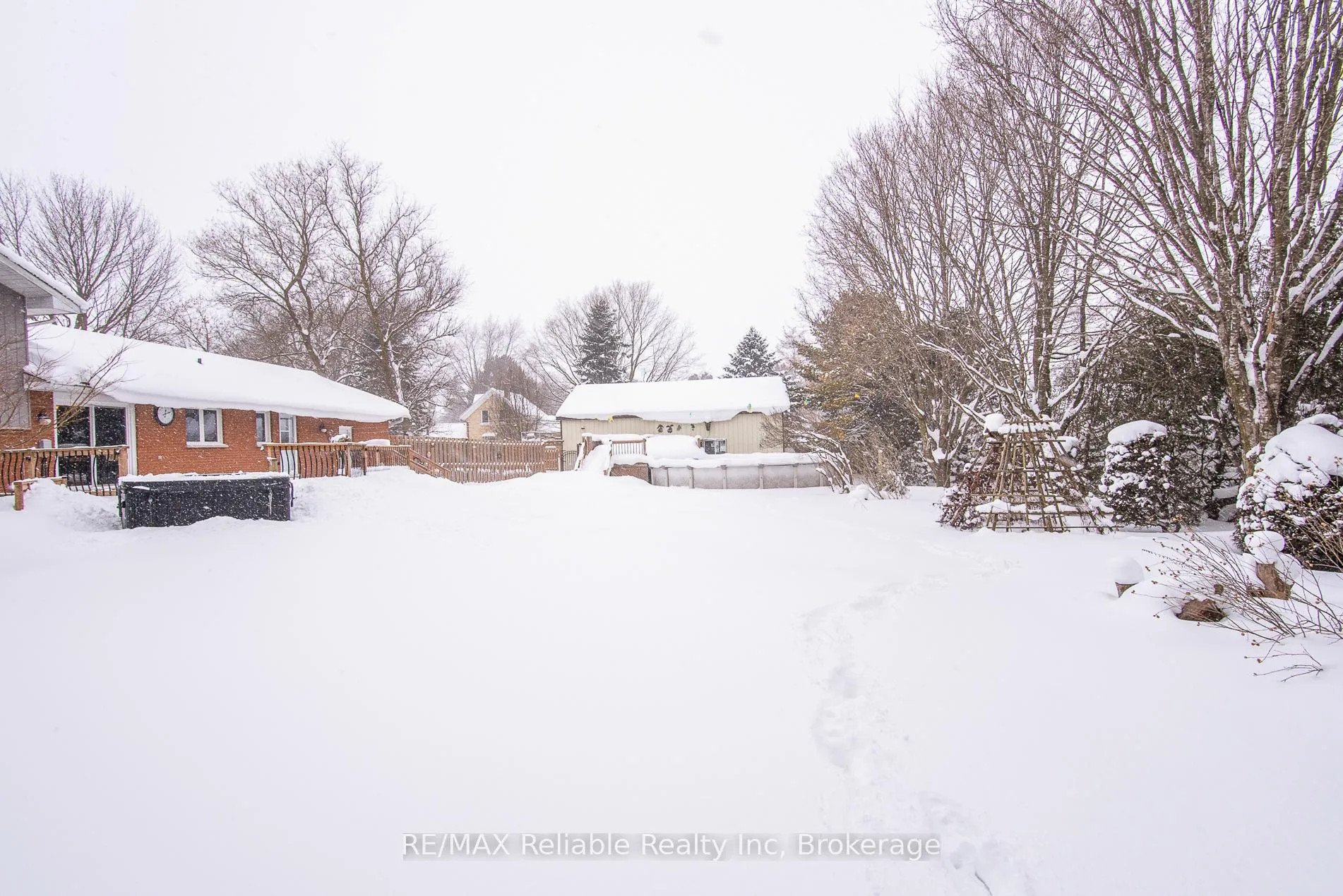 Photo 11 of 244 Elizabeth Street, Central Huron, Hullett — HOMEH