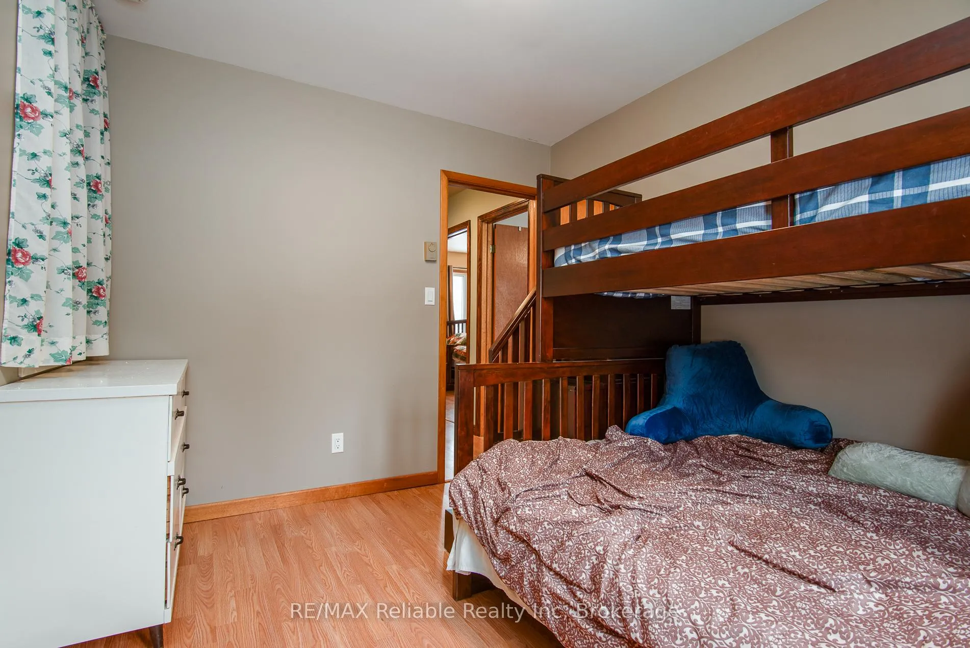 Photo 42 of 244 Elizabeth Street, Central Huron, Hullett — HOMEH